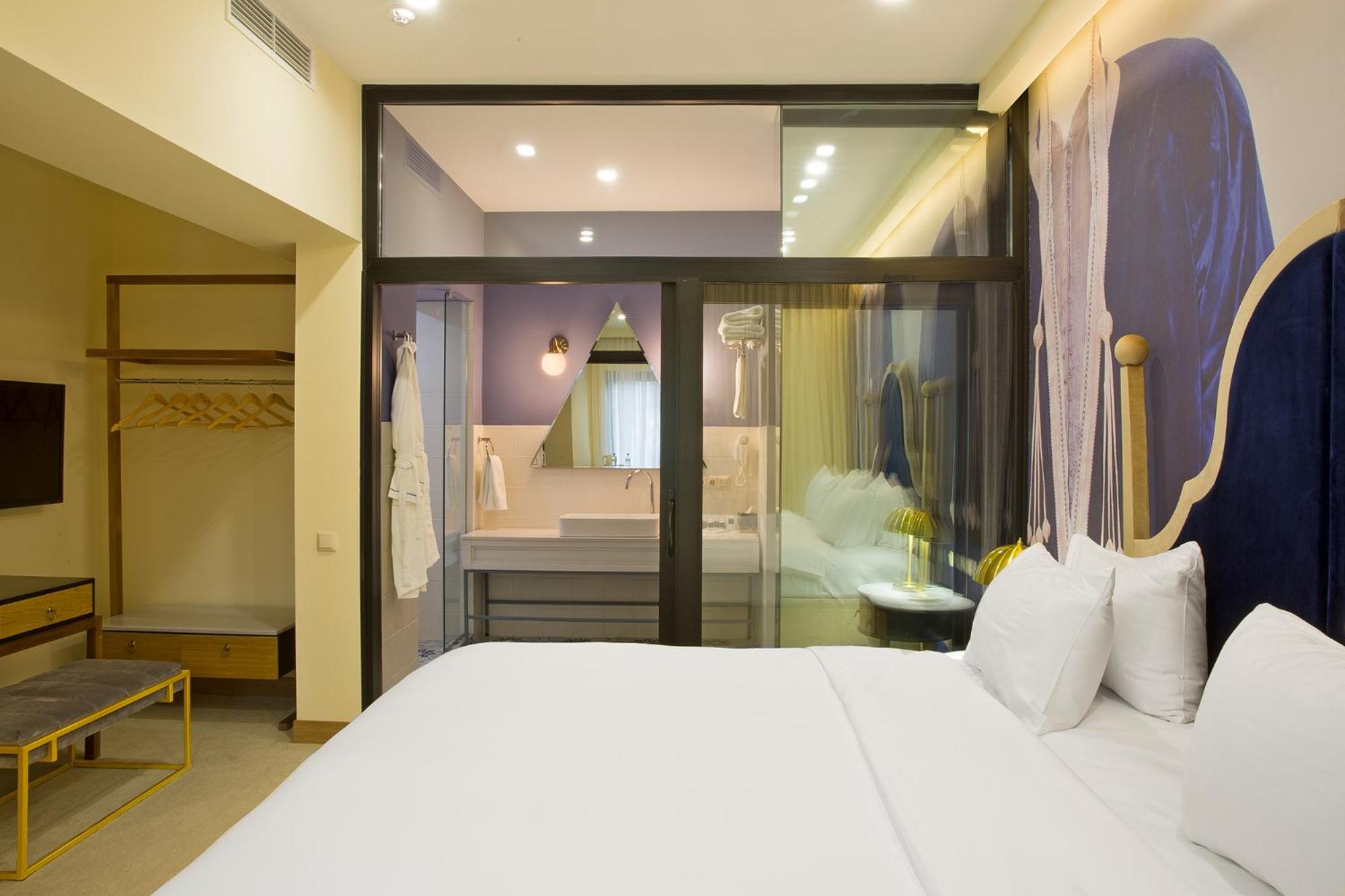 Superior Double Room with Terrace