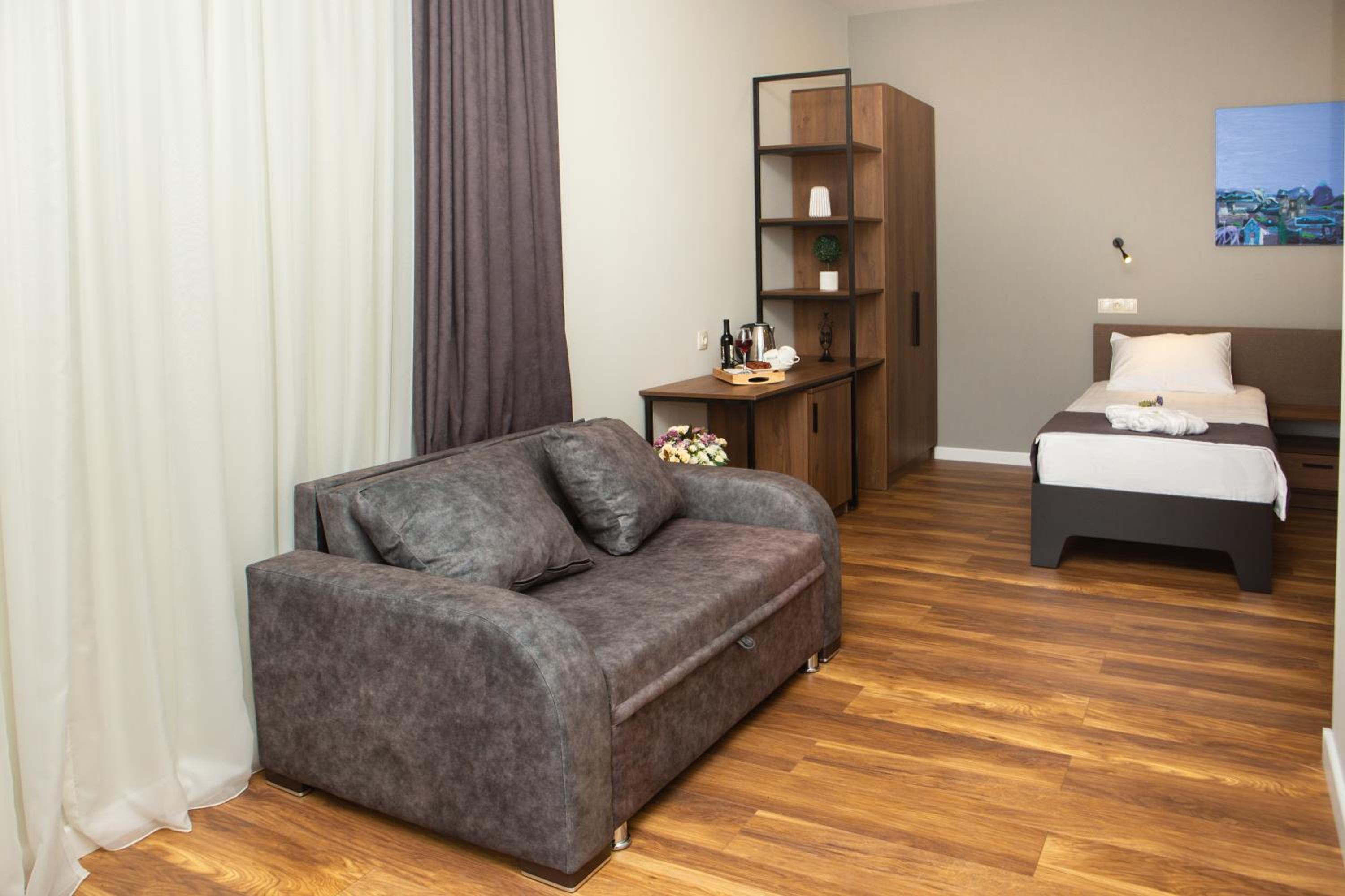 Triple Room with Balcony