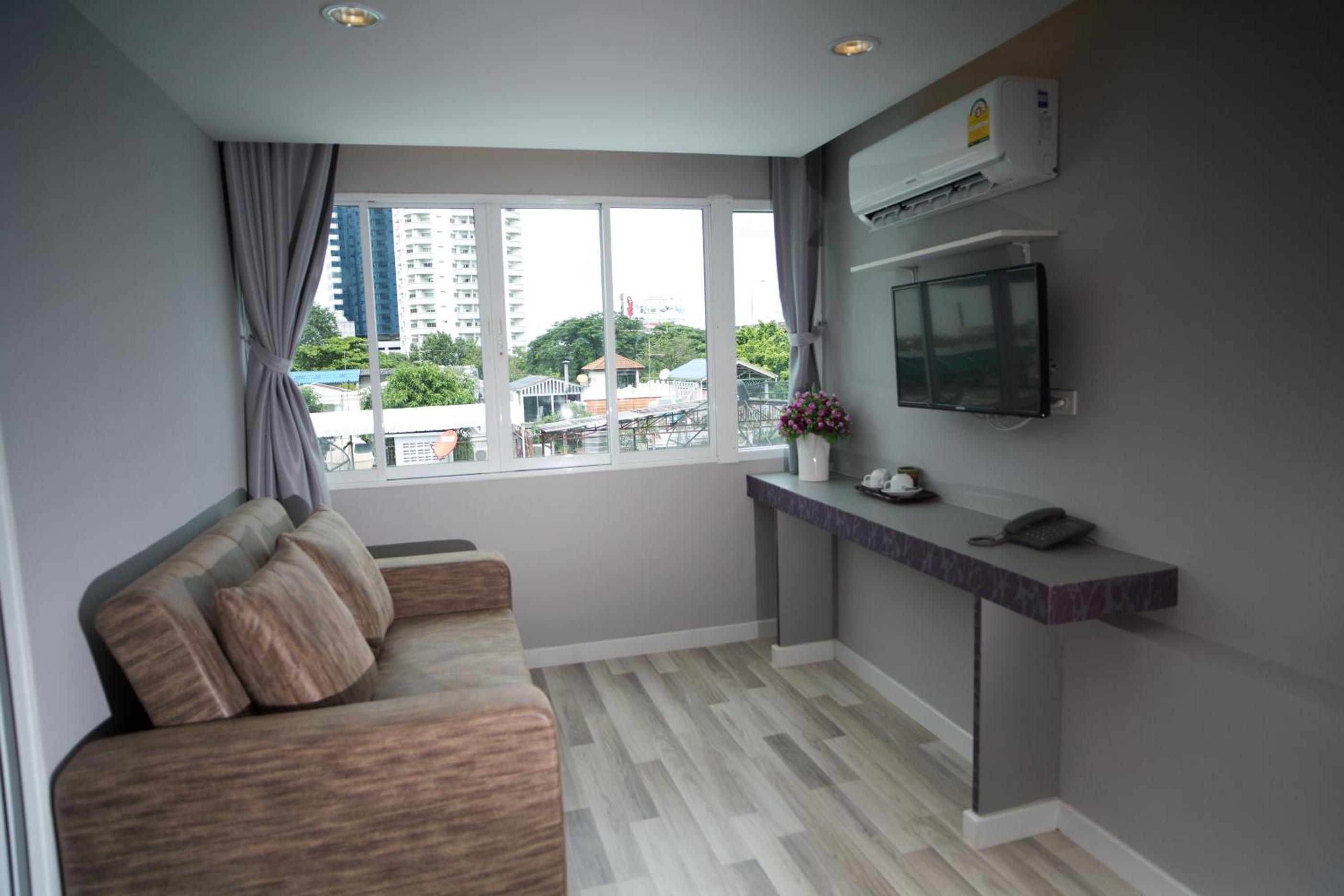 Suite Room