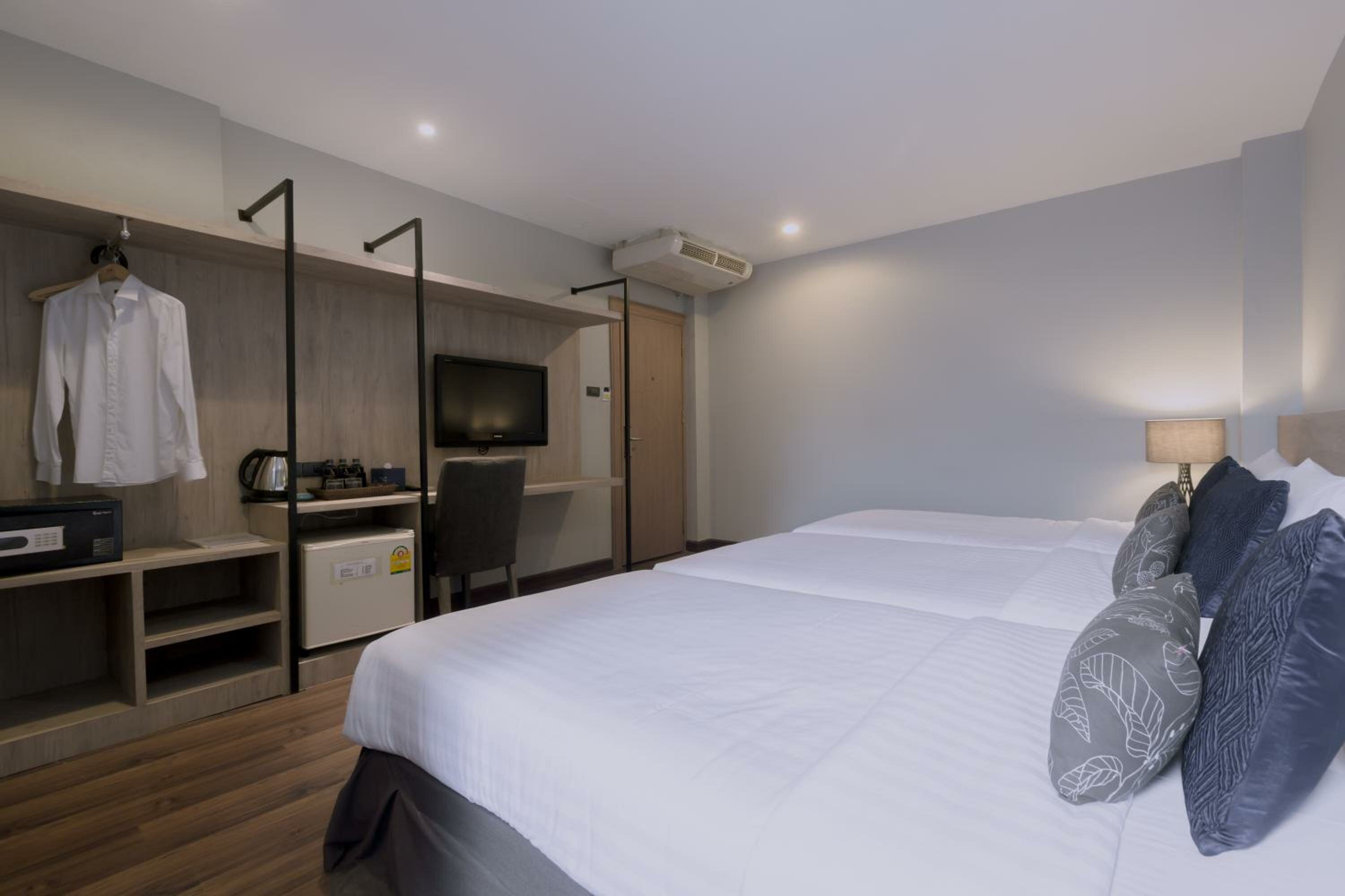 Superior Triple Room