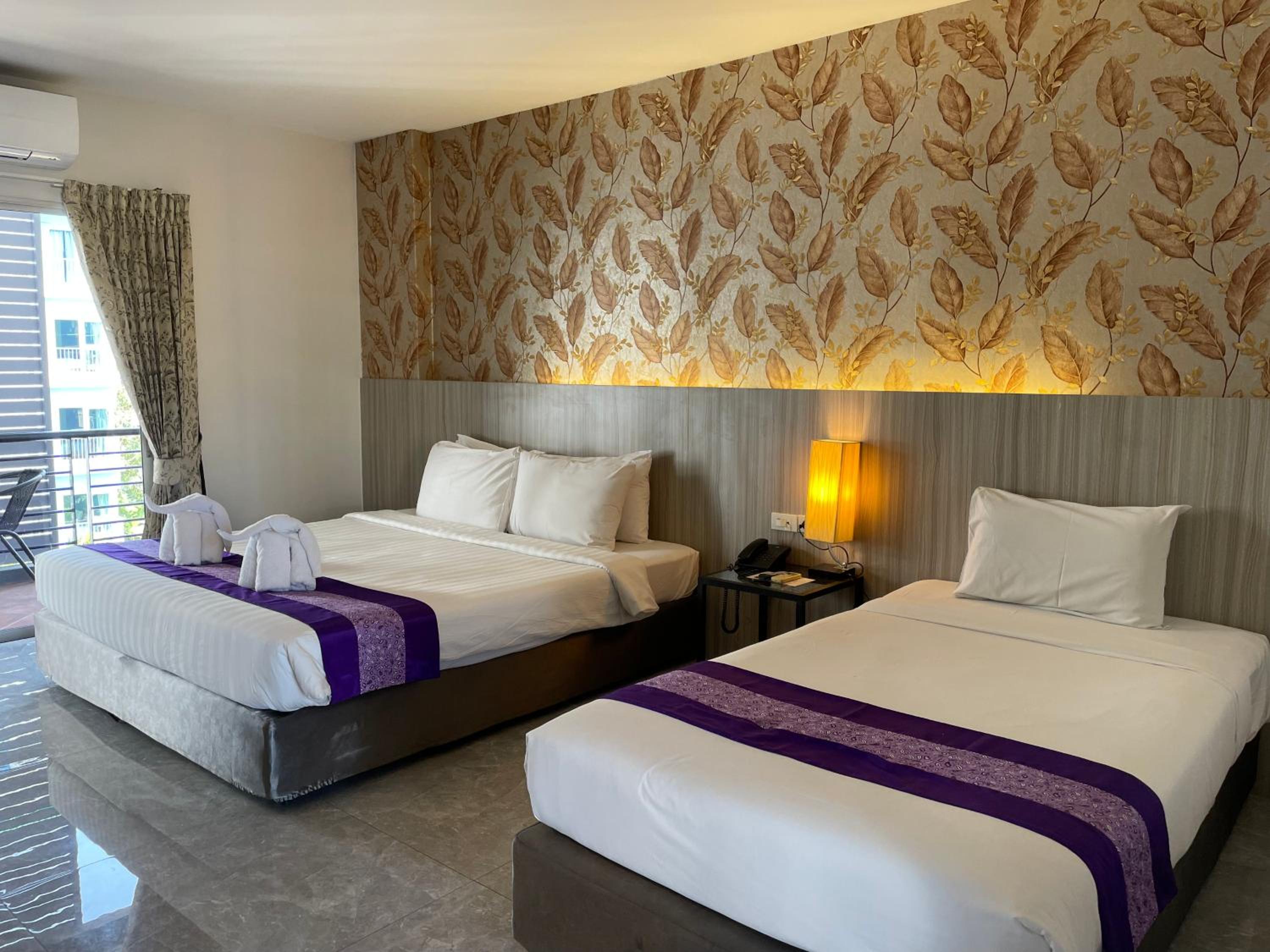 Superior Triple Room