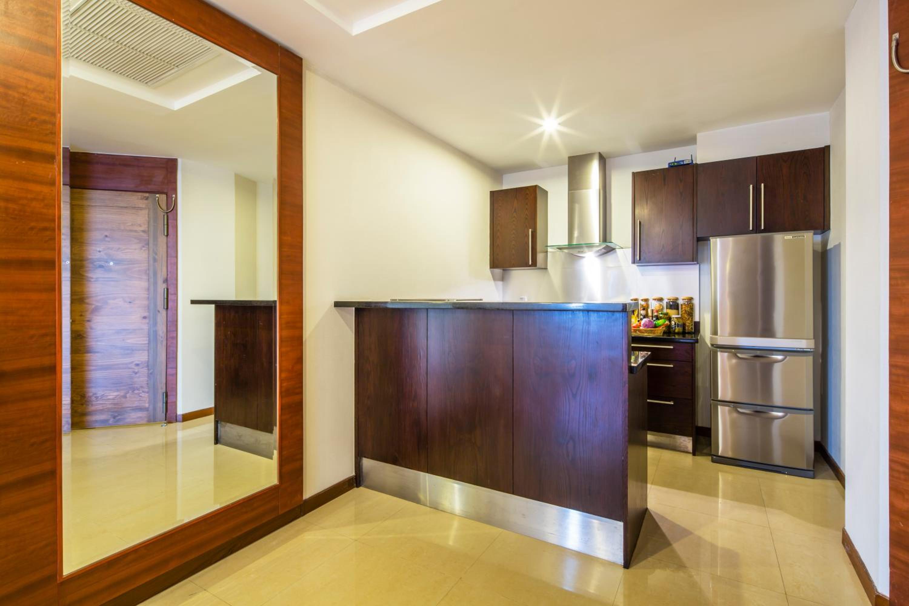 One-Bedroom Executive