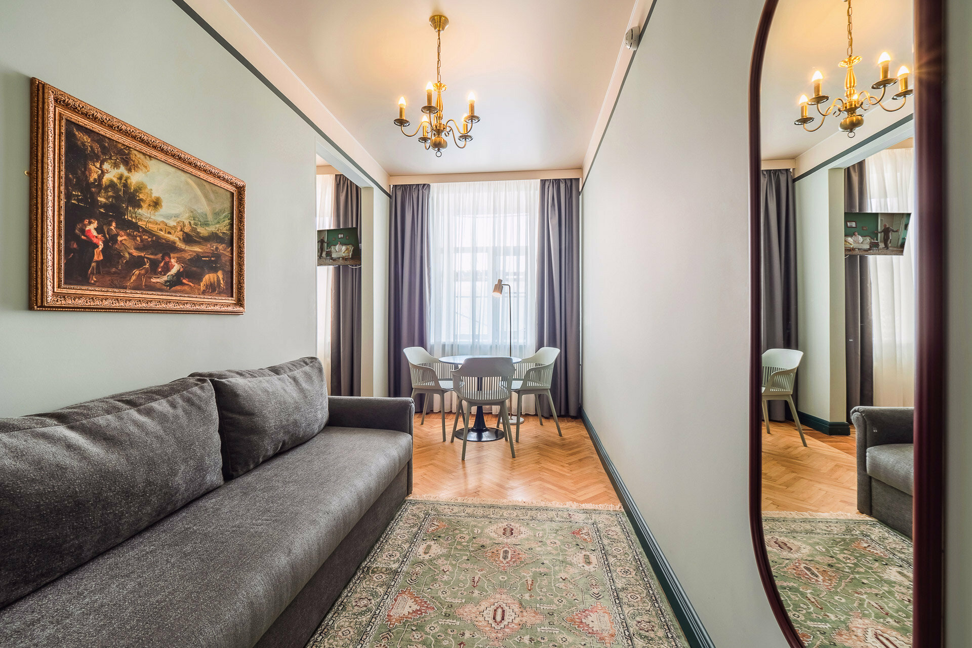 Улучшенный трехместный номер