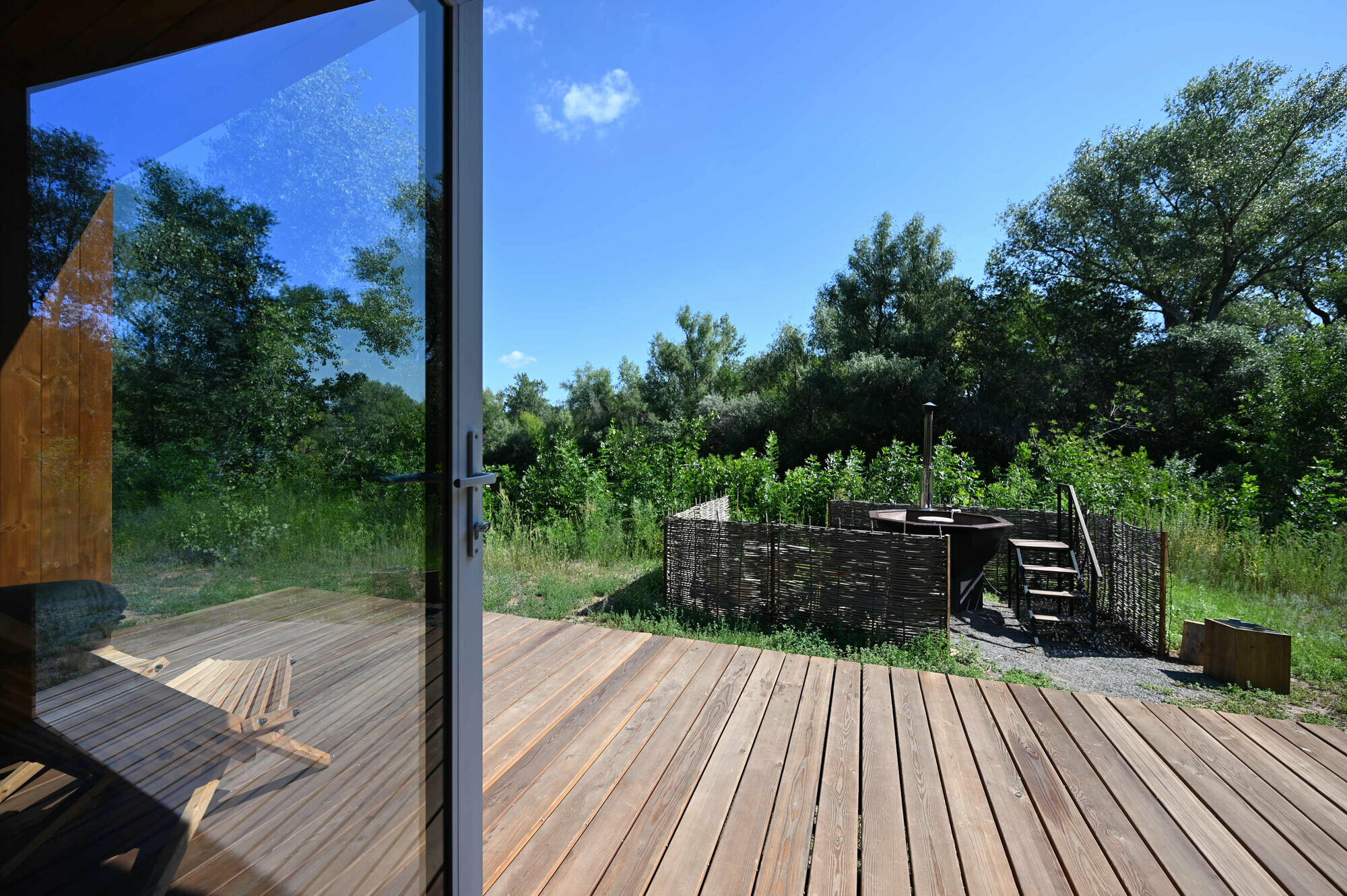 Мини-Барнхаус с видом на озеро