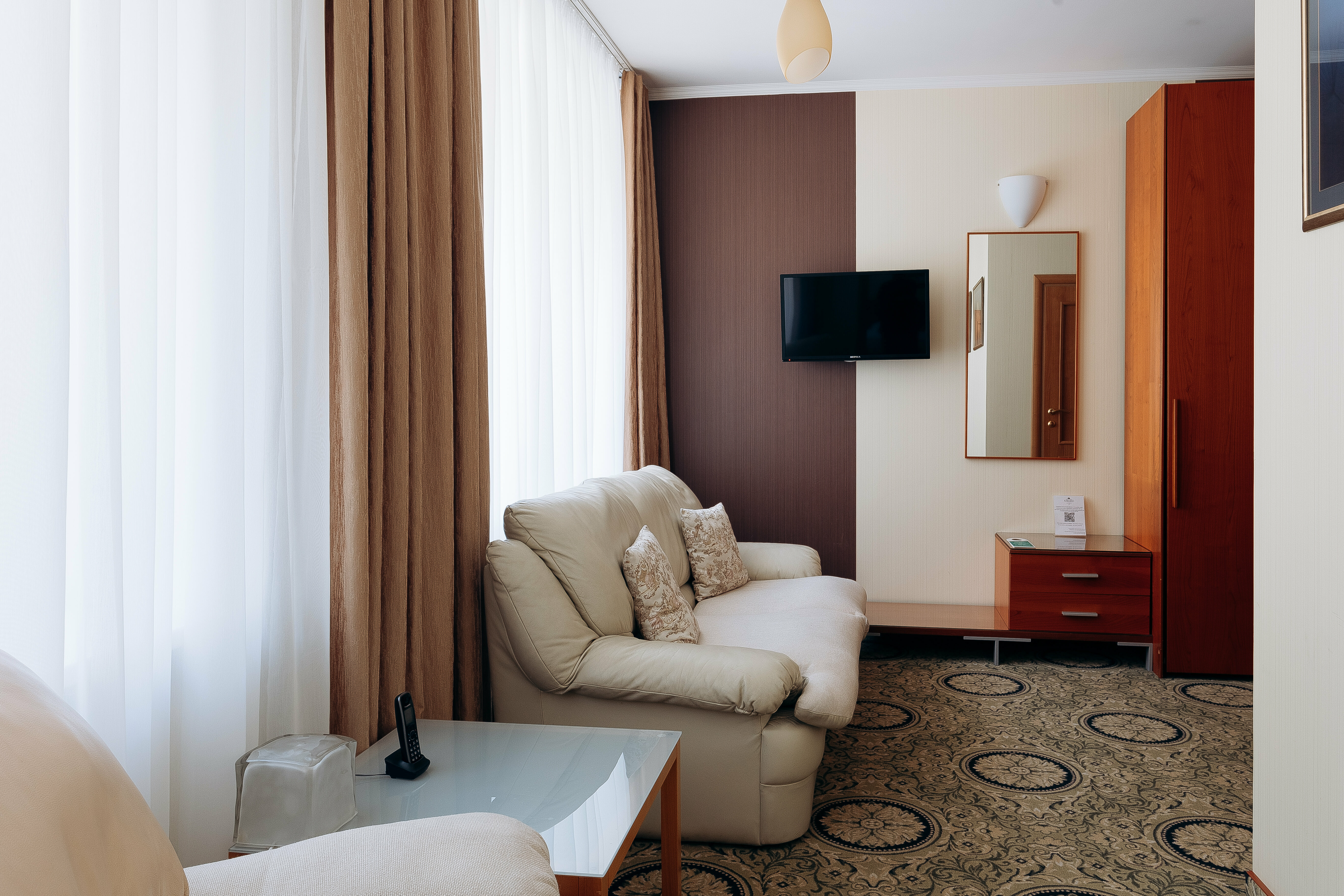 Двухкомнатный Люкс Мини