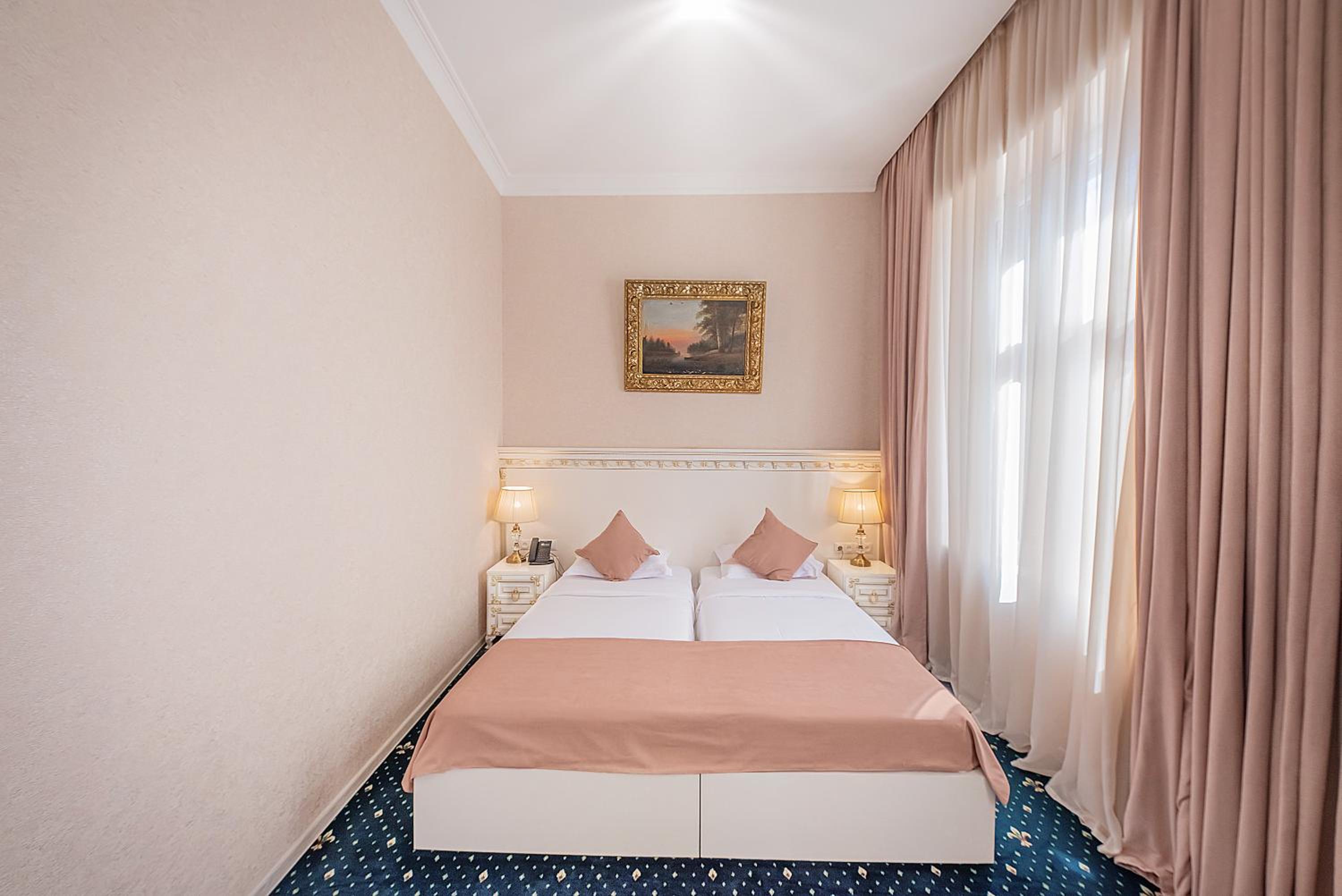 King Room with Balcony