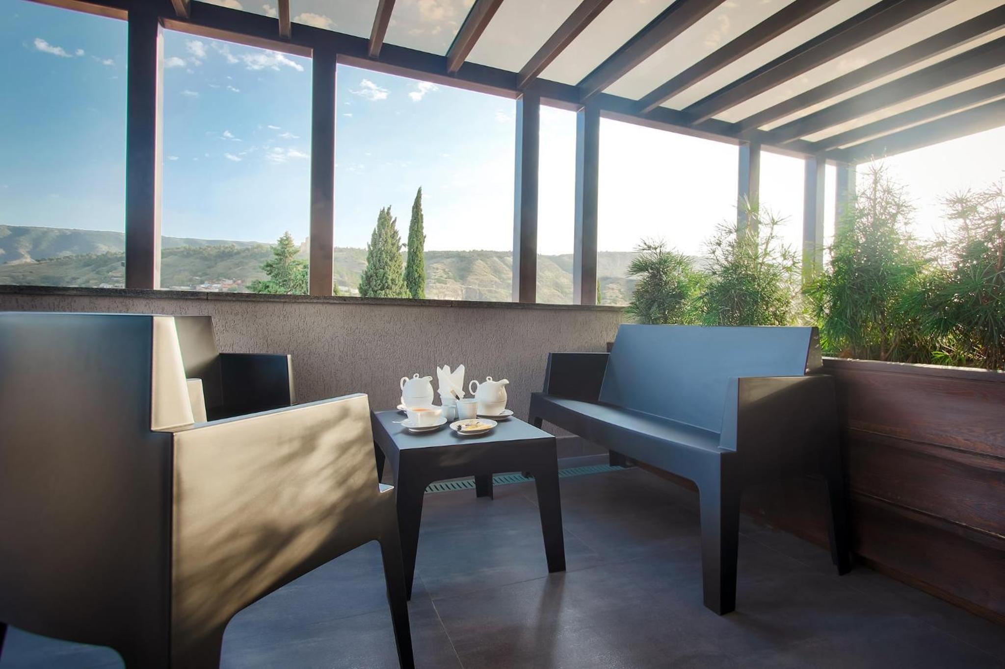 Triple Room with Terrace