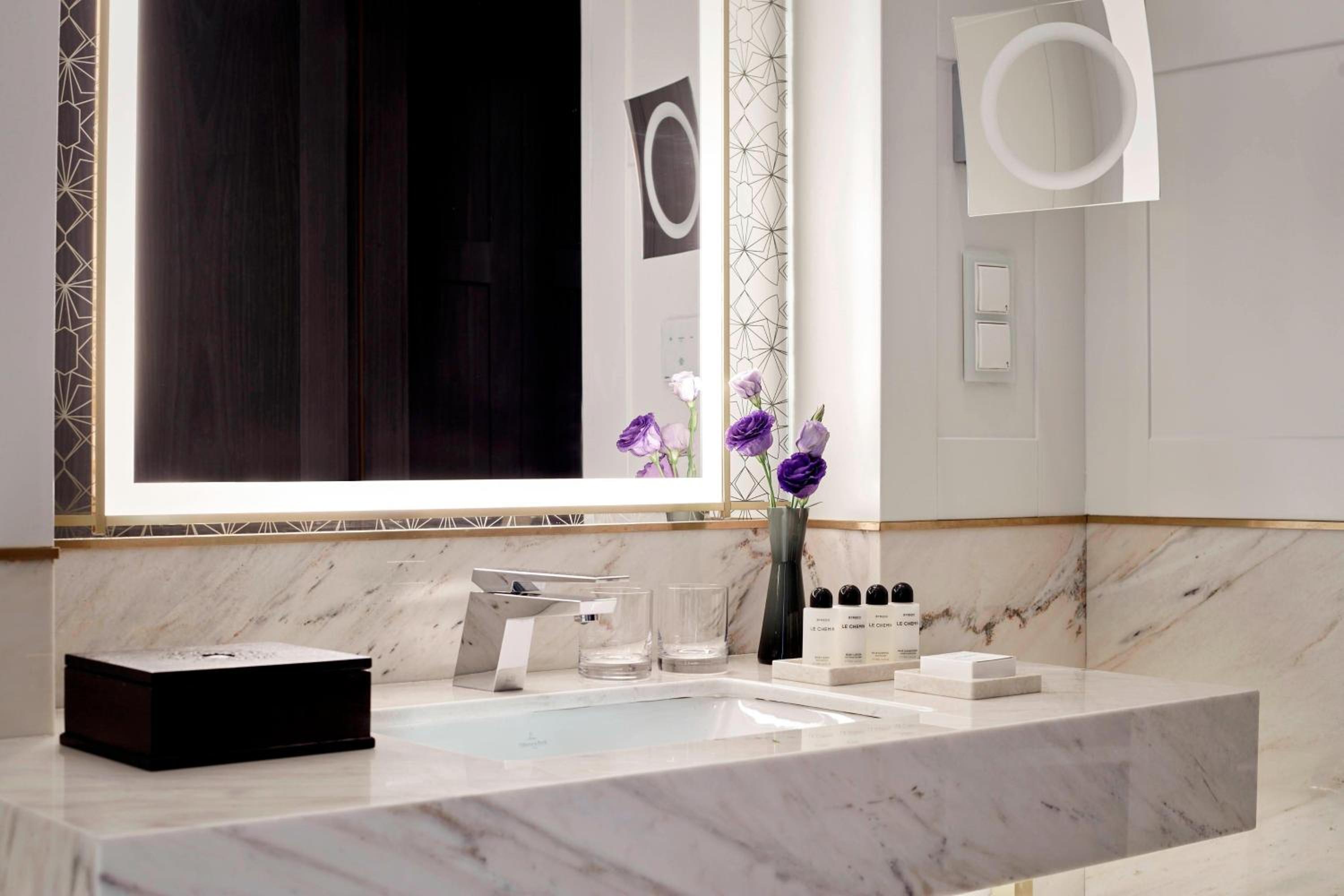 Junior Suite, 1 King