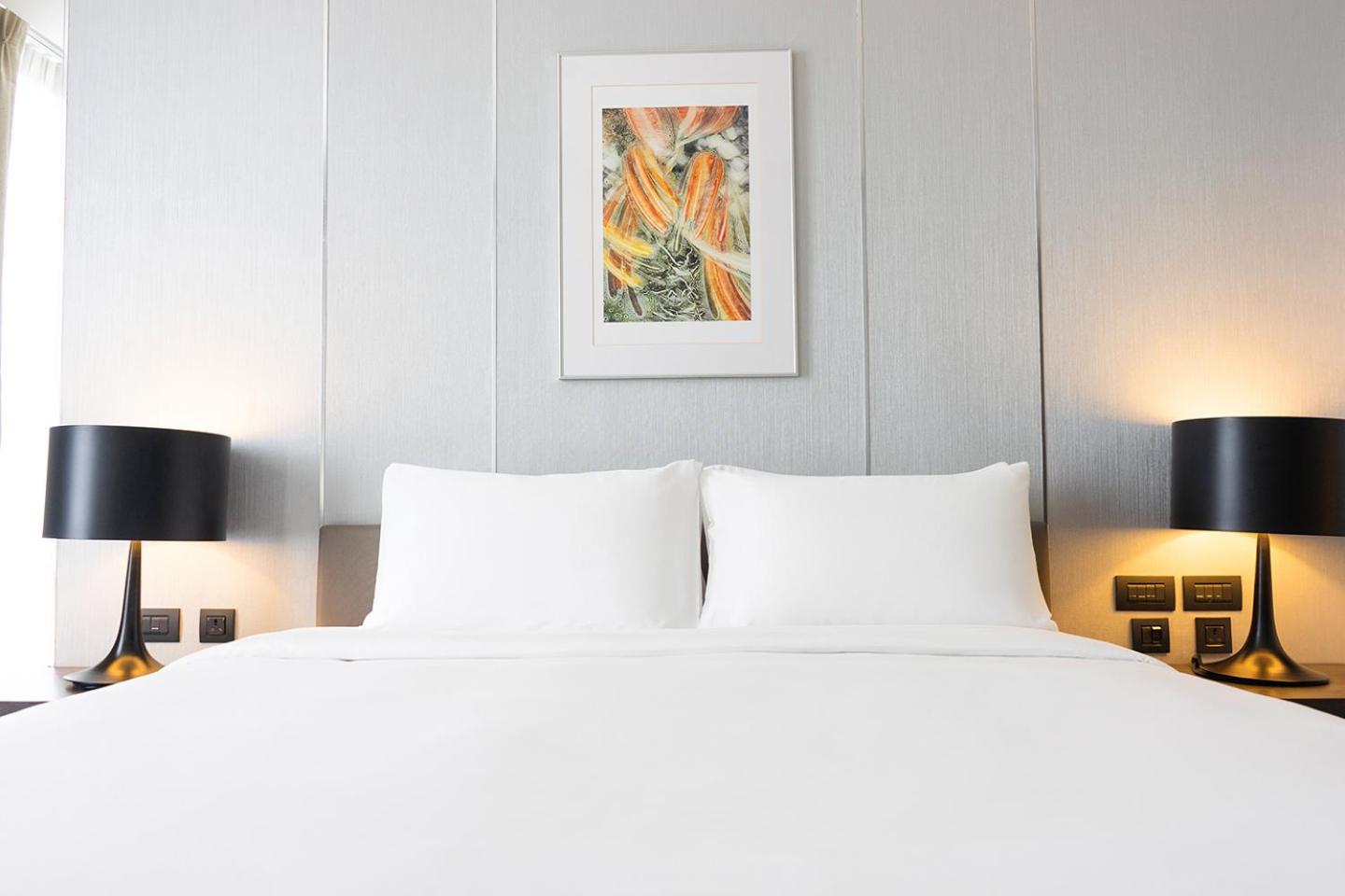 Club Double or Twin Room with Lounge Access