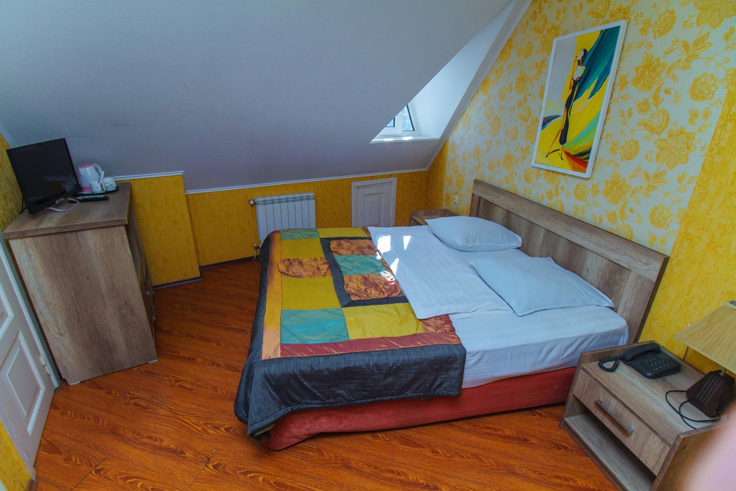 Single Room with Shower