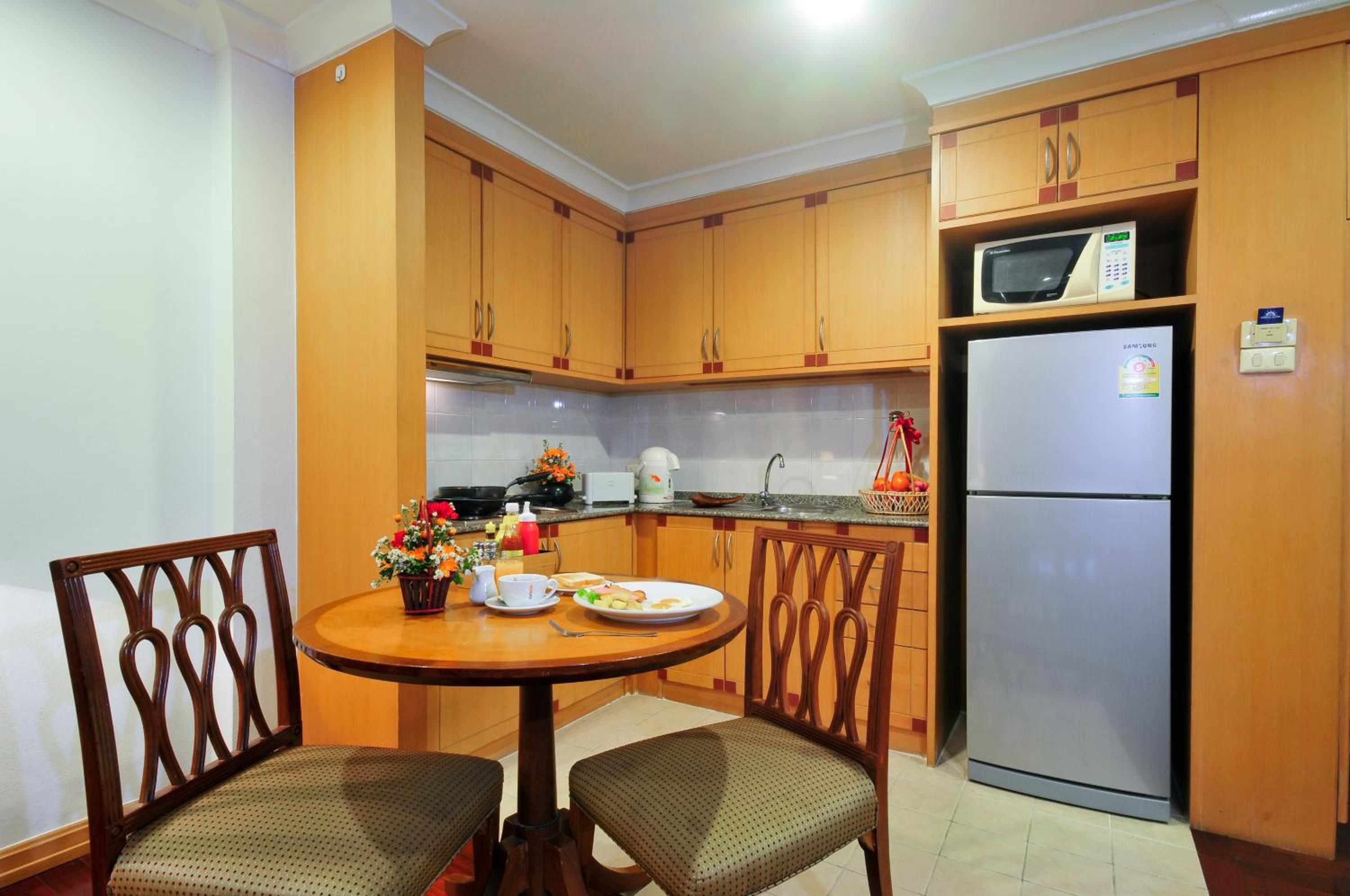 Executive Suite