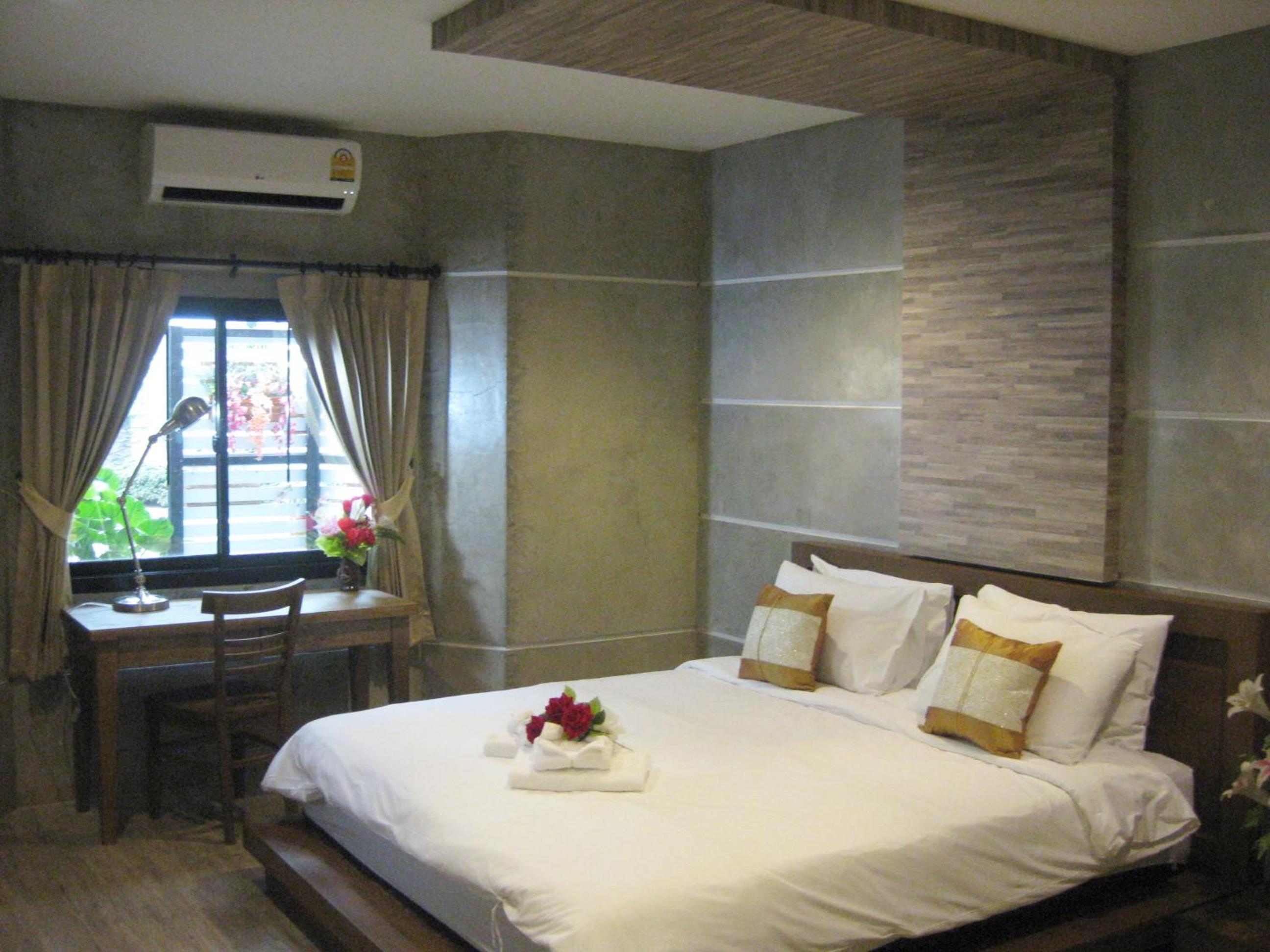 Superior Double Room with Garden View