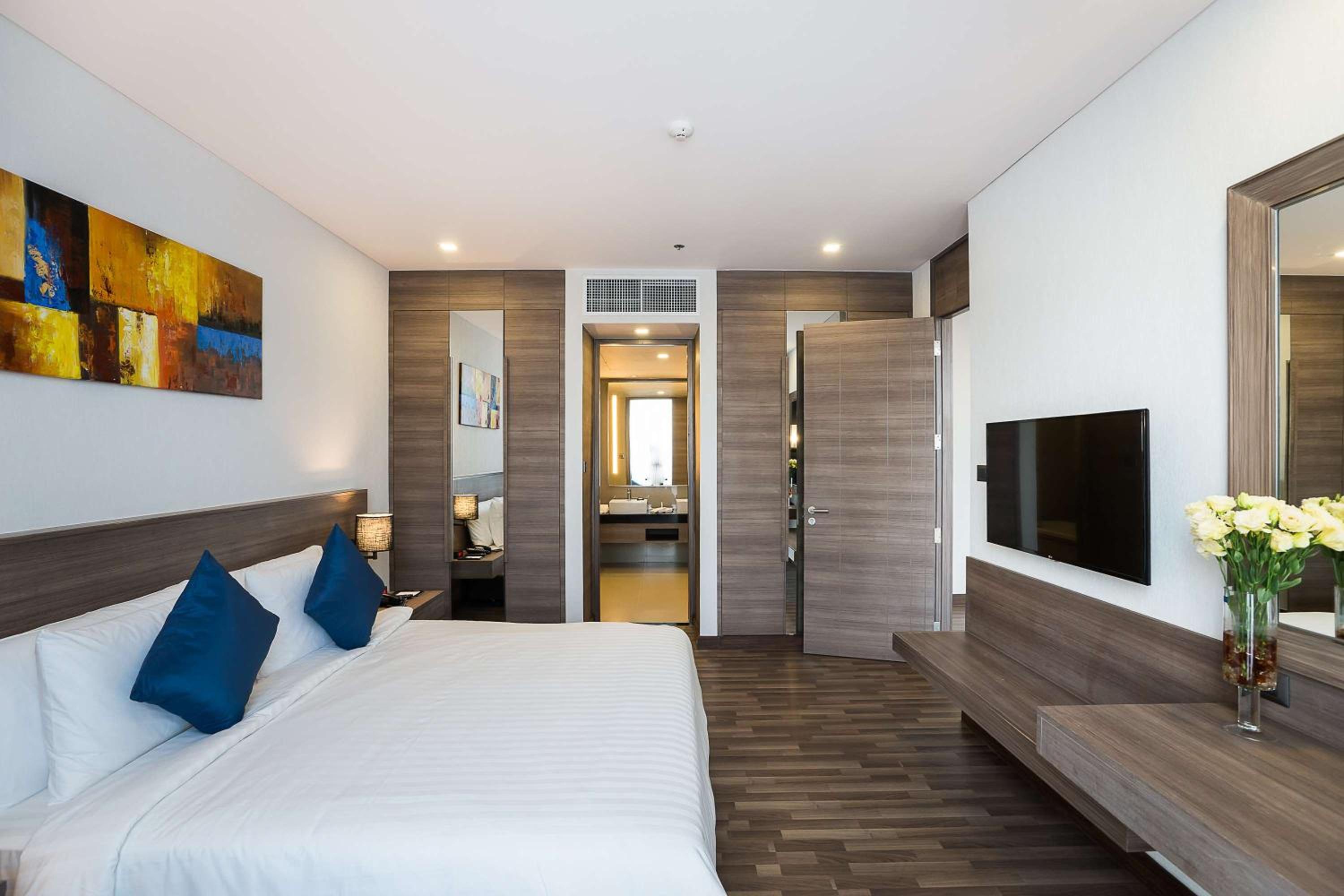 Two-Bedroom Suite with City View