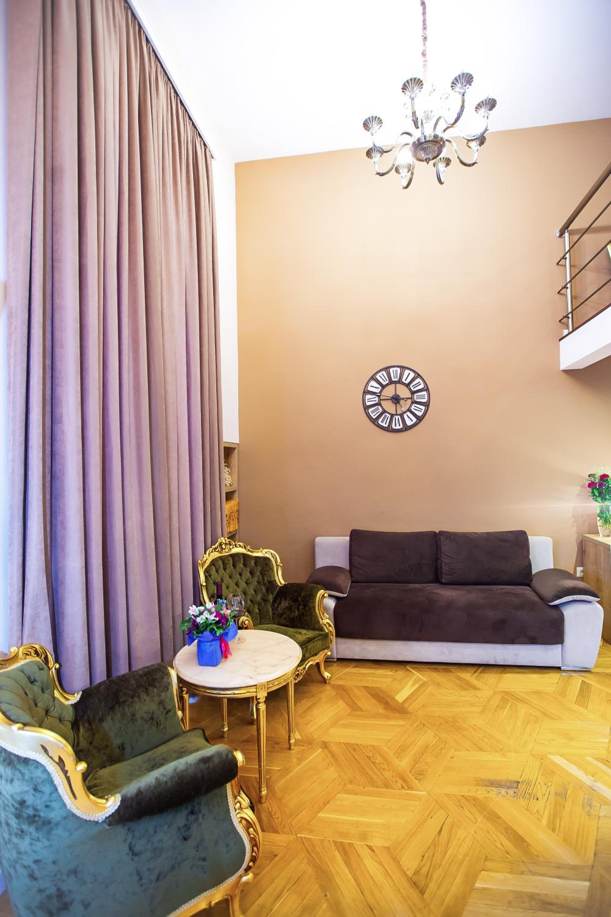 Apartment with Balcony