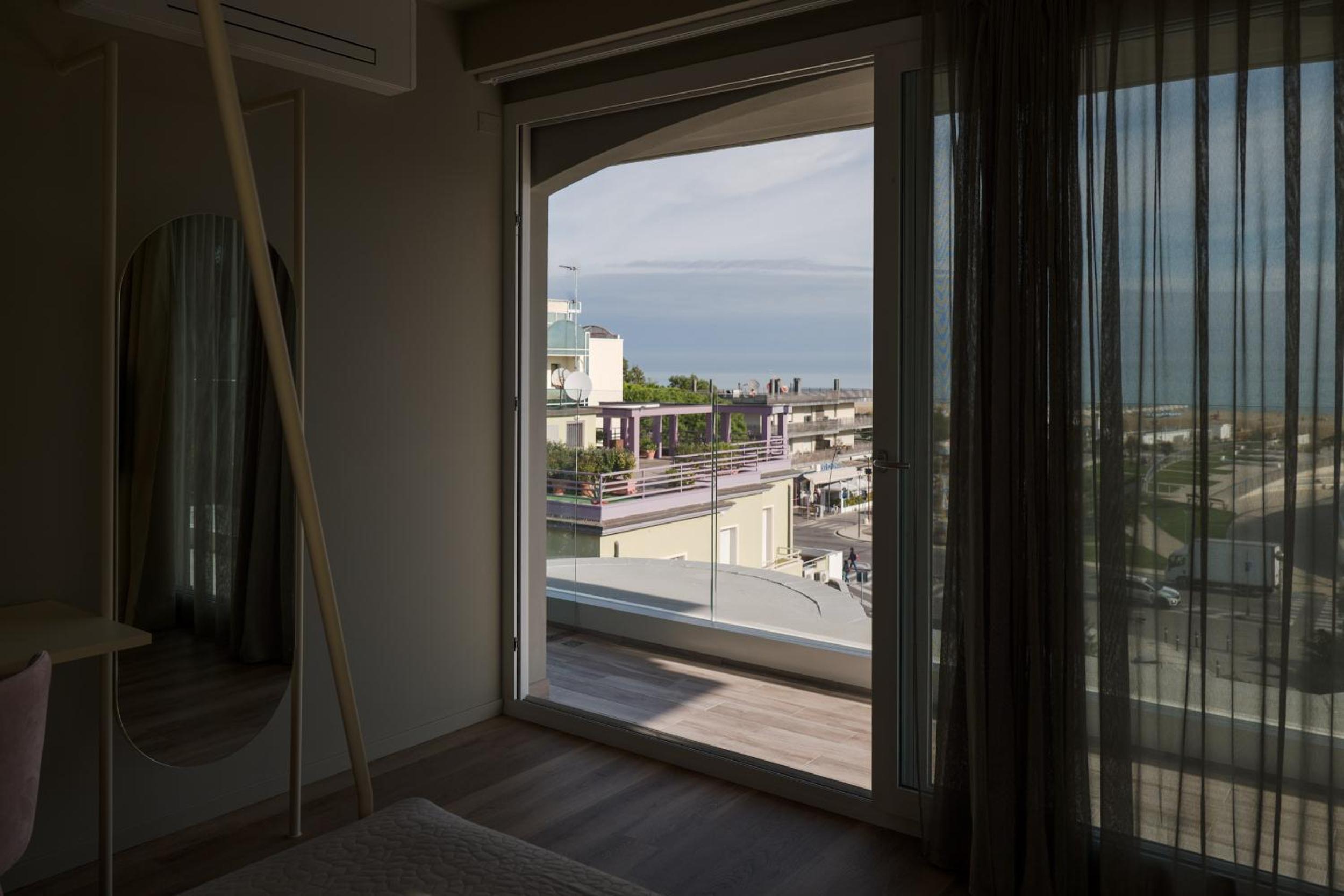 King Suite with Sea View