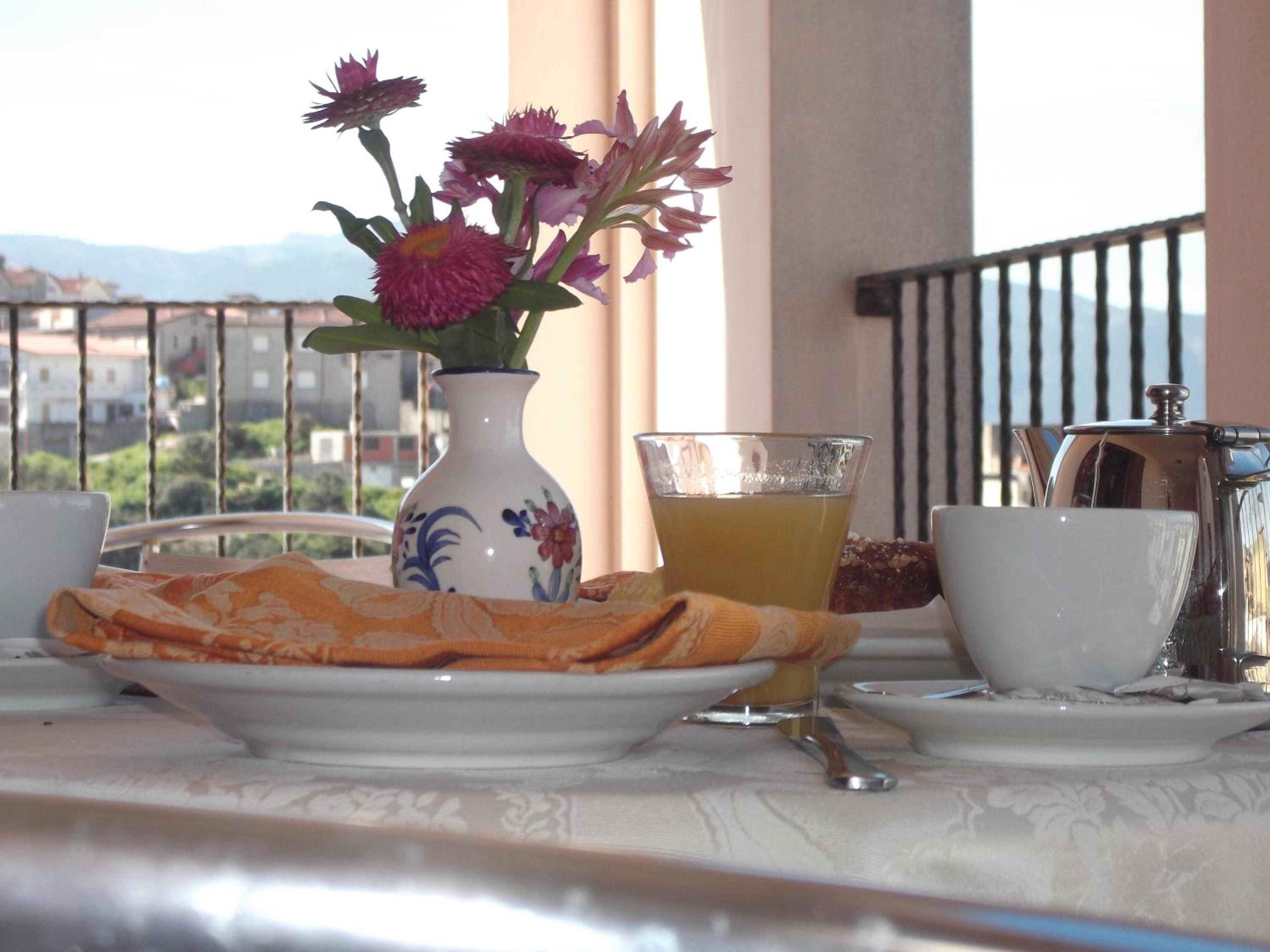 Triple Room with Balcony