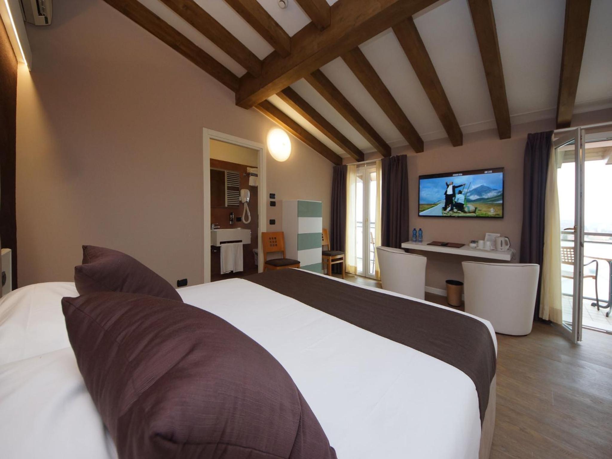 Superior Quadruple Room