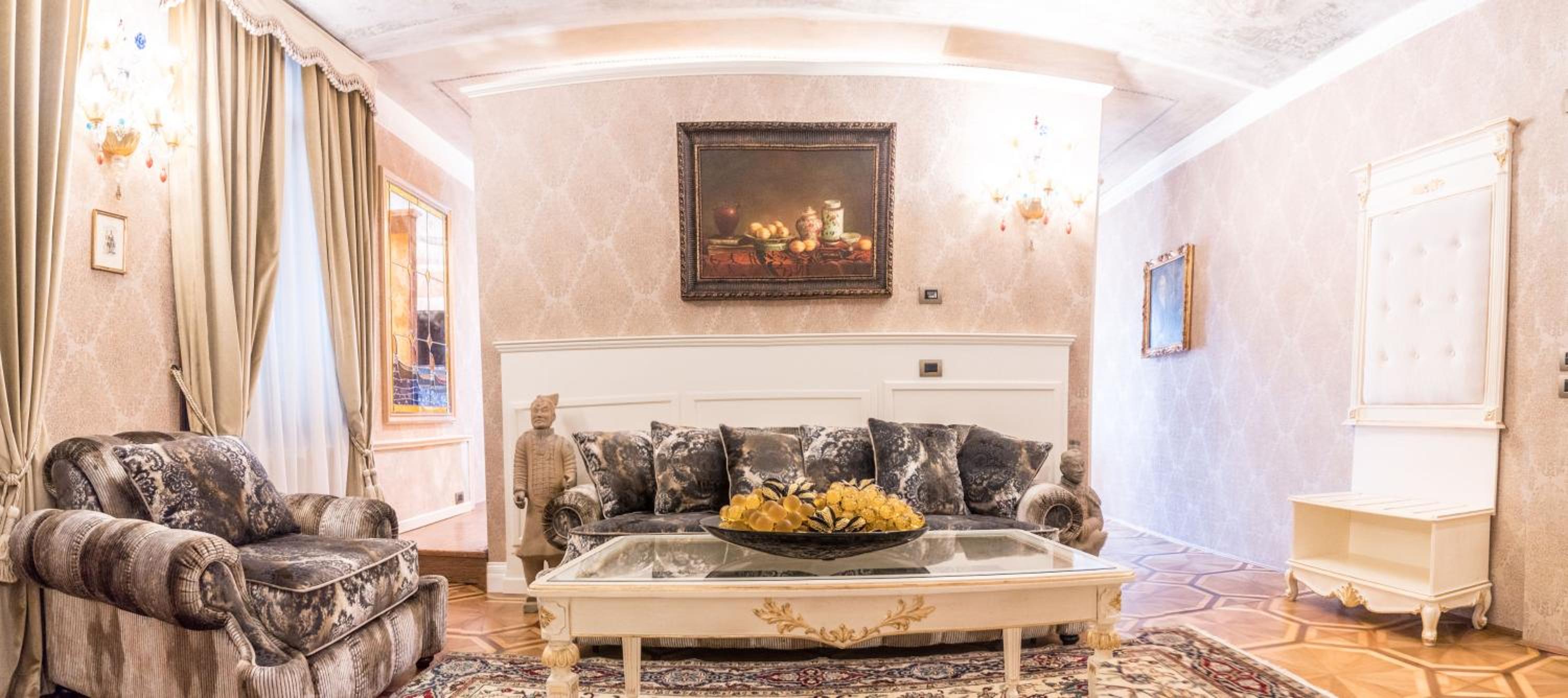 Imperial Suite with Grand Canal View