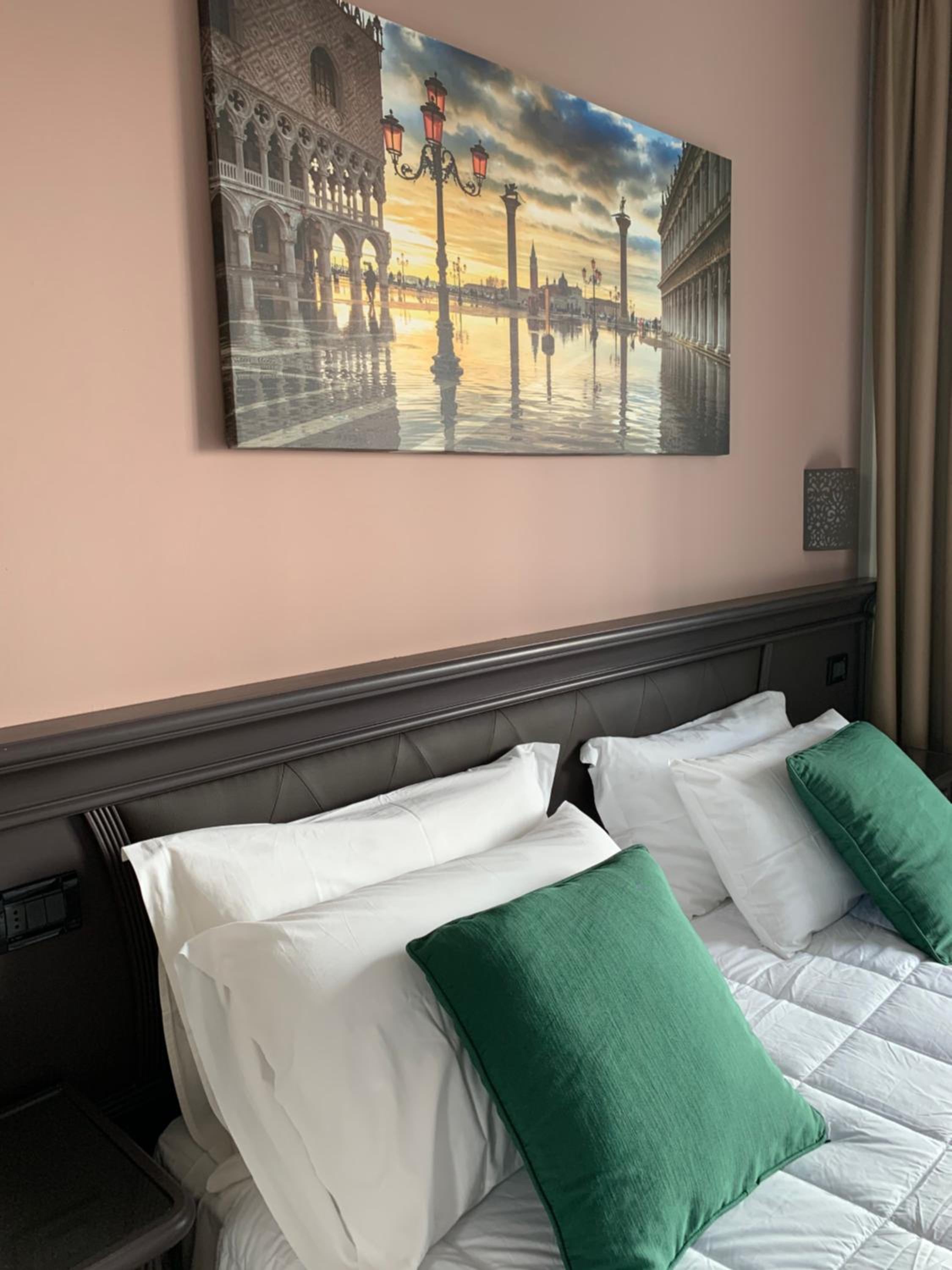 Quadruple Room with Balcony