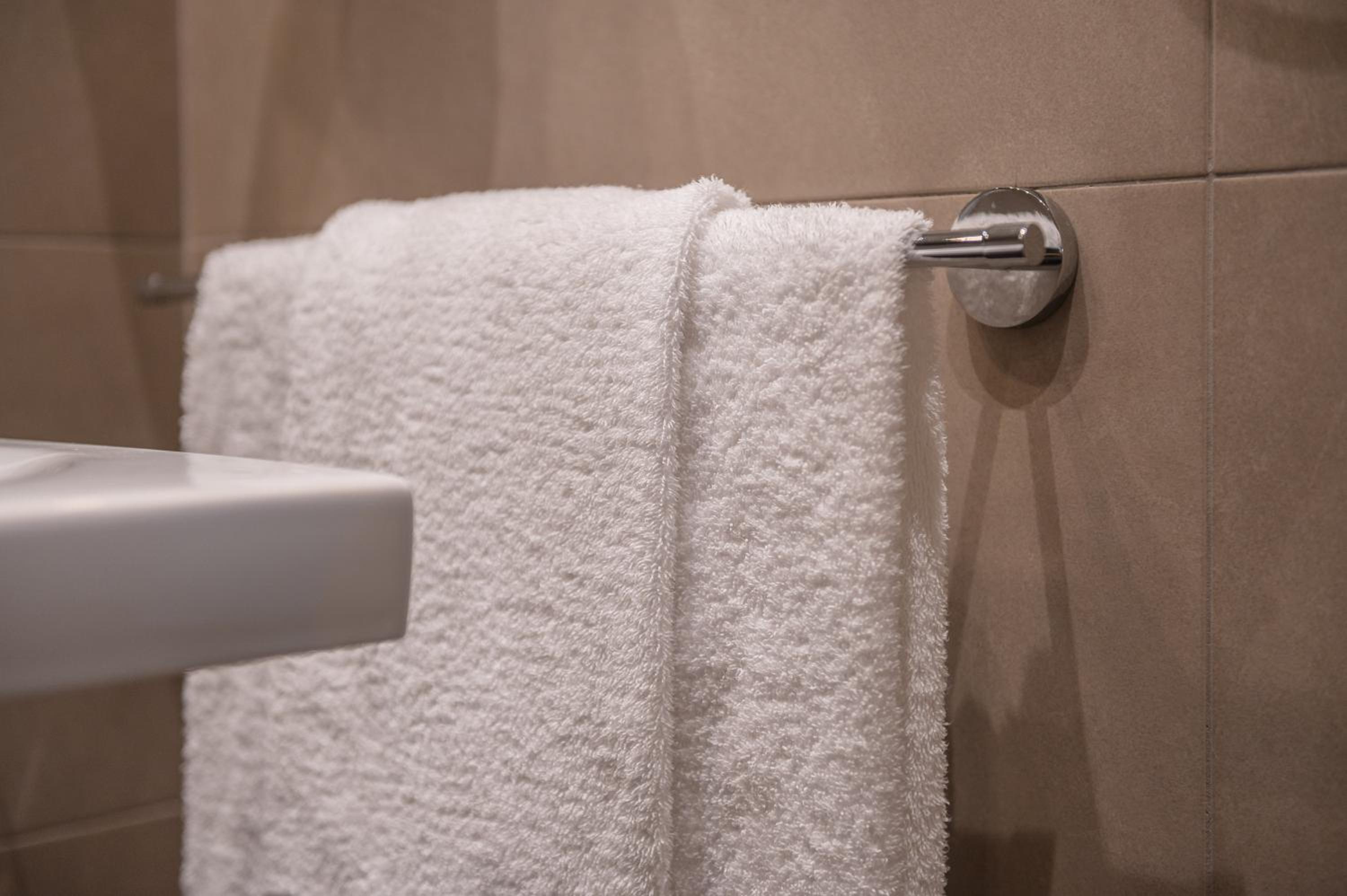 Classic Quadruple Room with Balcony and Lateral Sea View