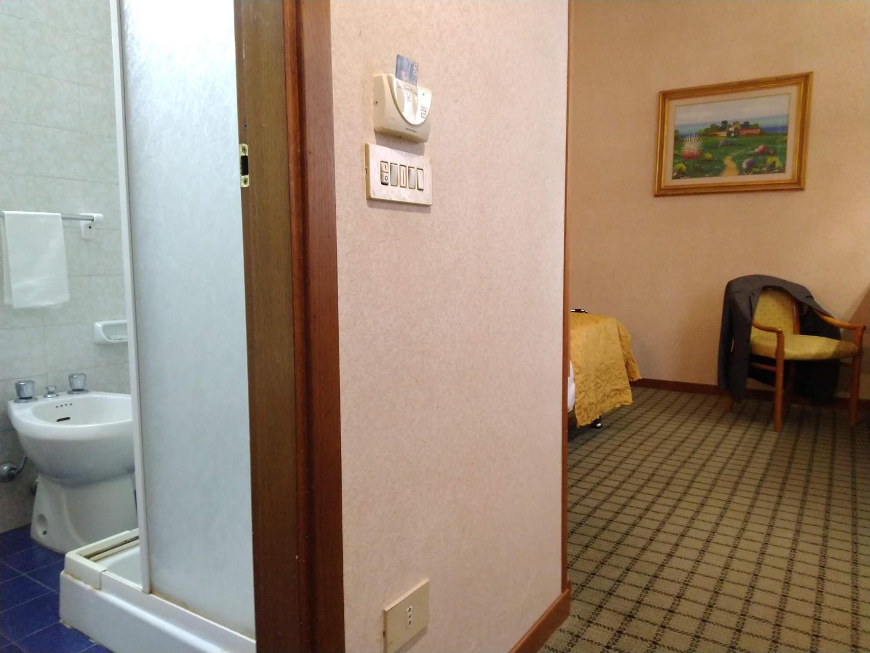 Economy Single Room