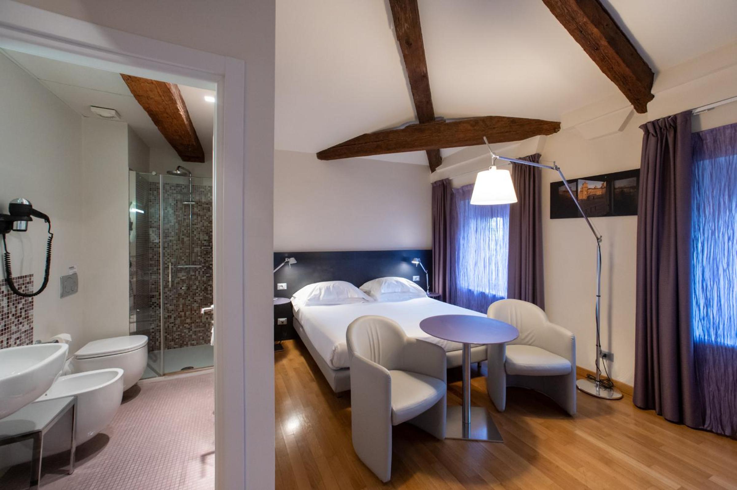 Superior Double Room with City View