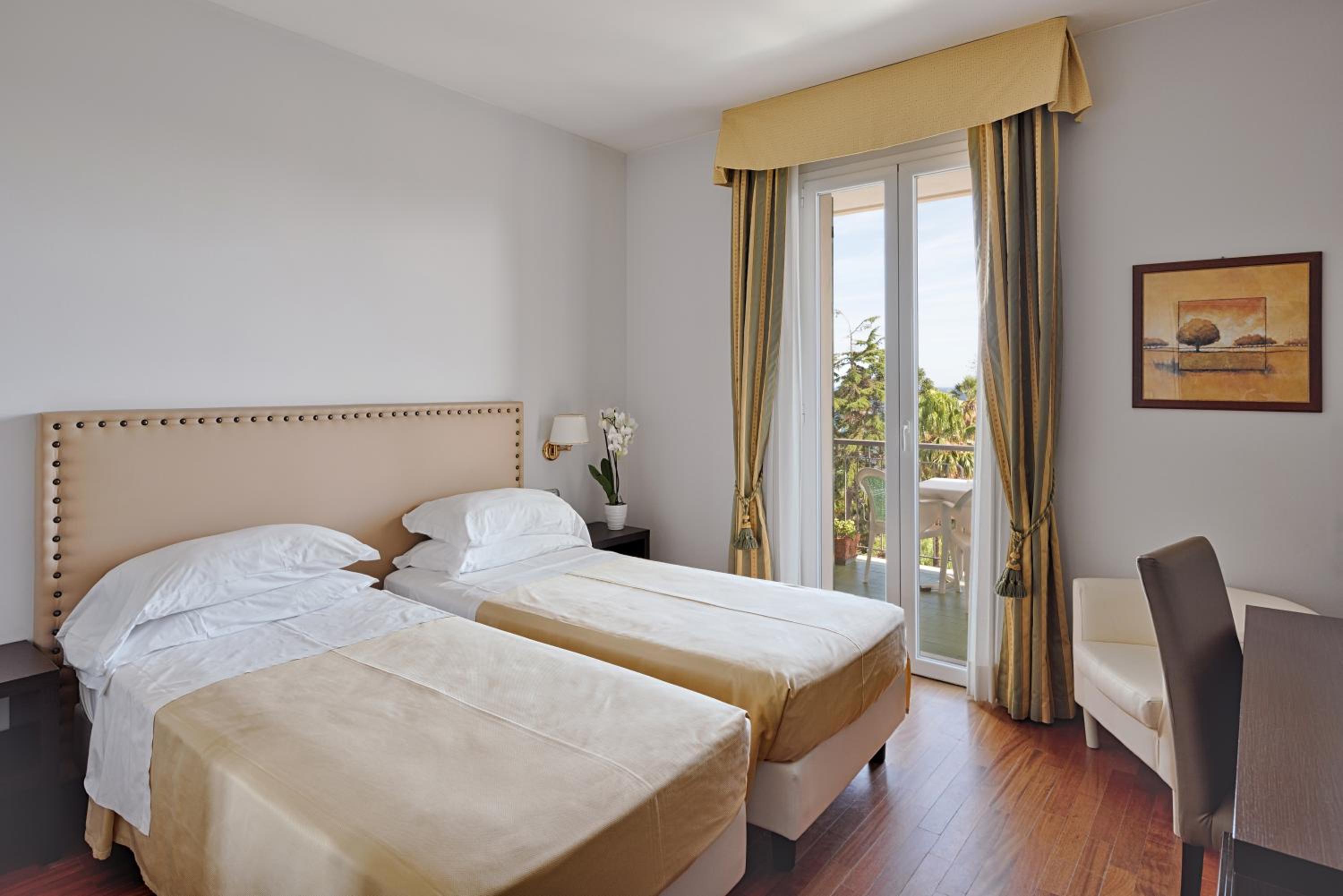 Double Room with Balcony