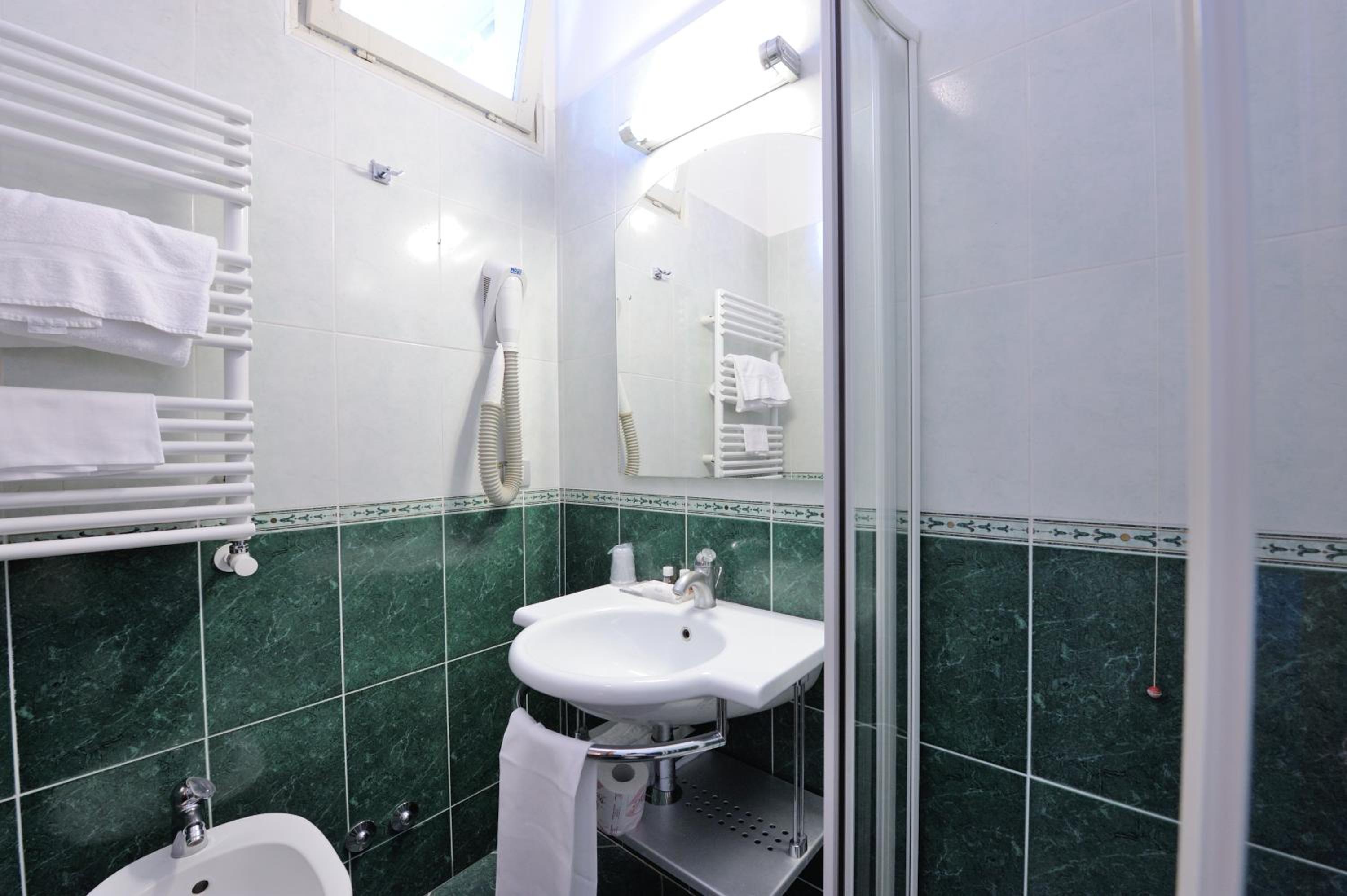 Classic Double or Twin Room with Balcony