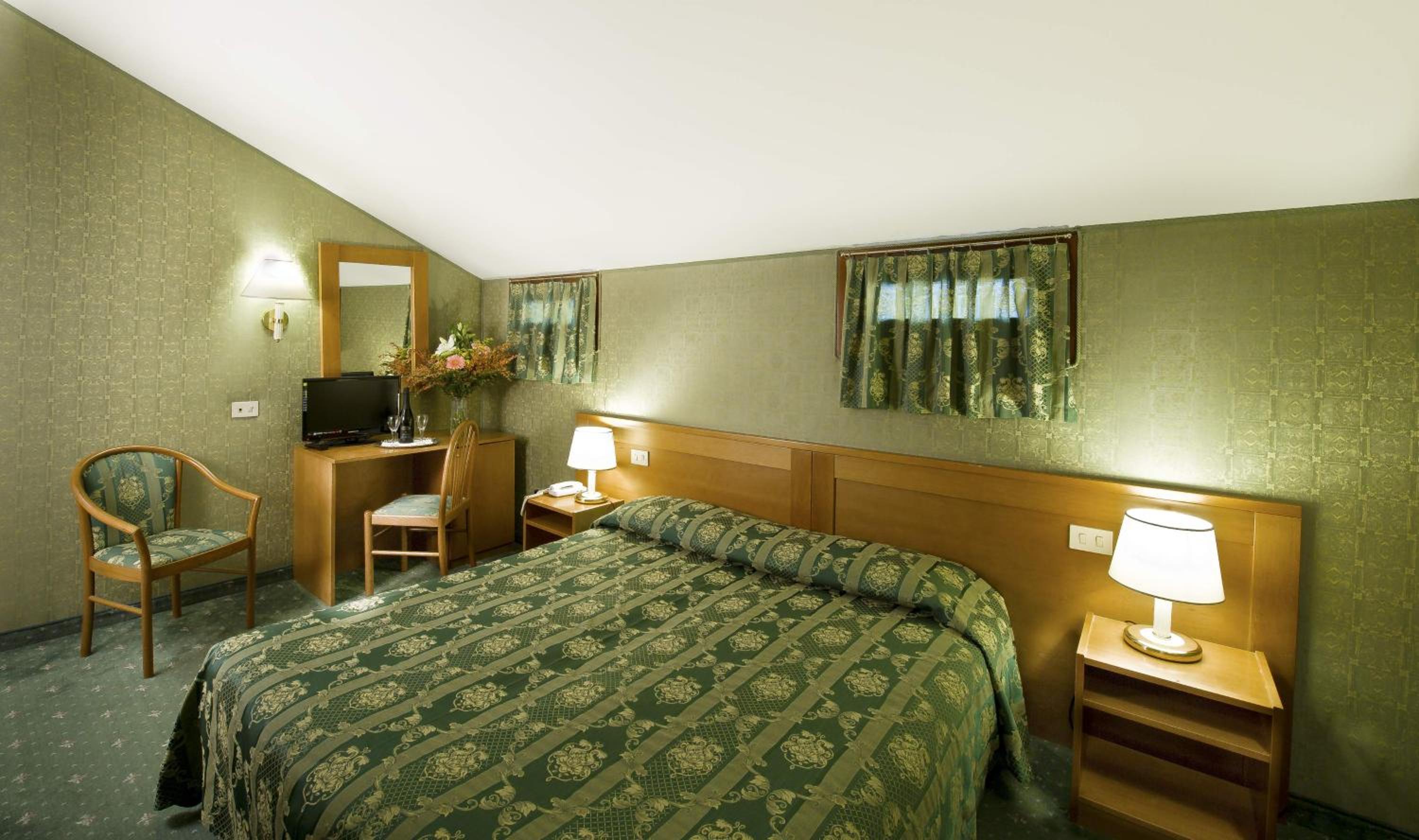 Double Room assigned at Check-In