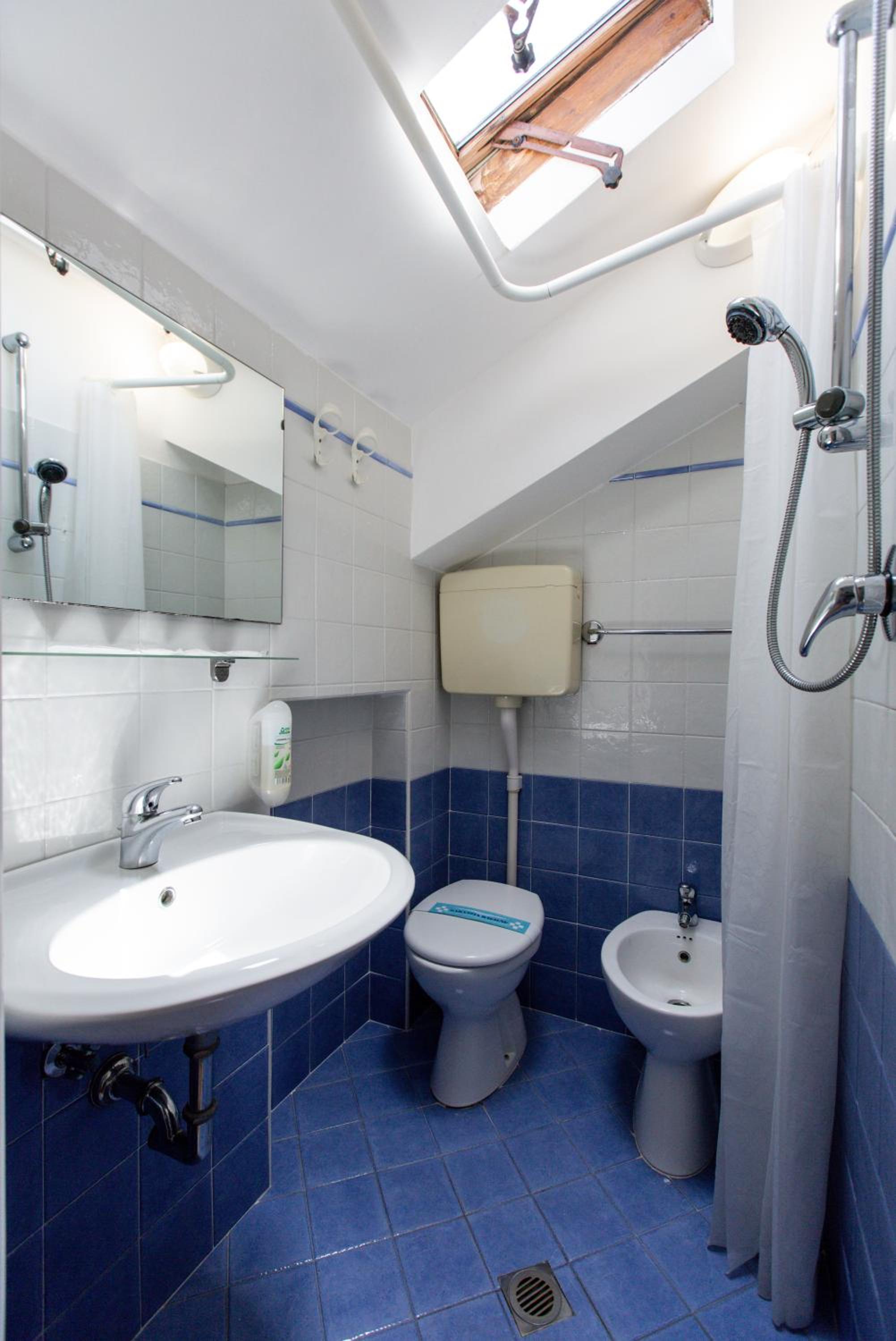 Economy Quadruple Room