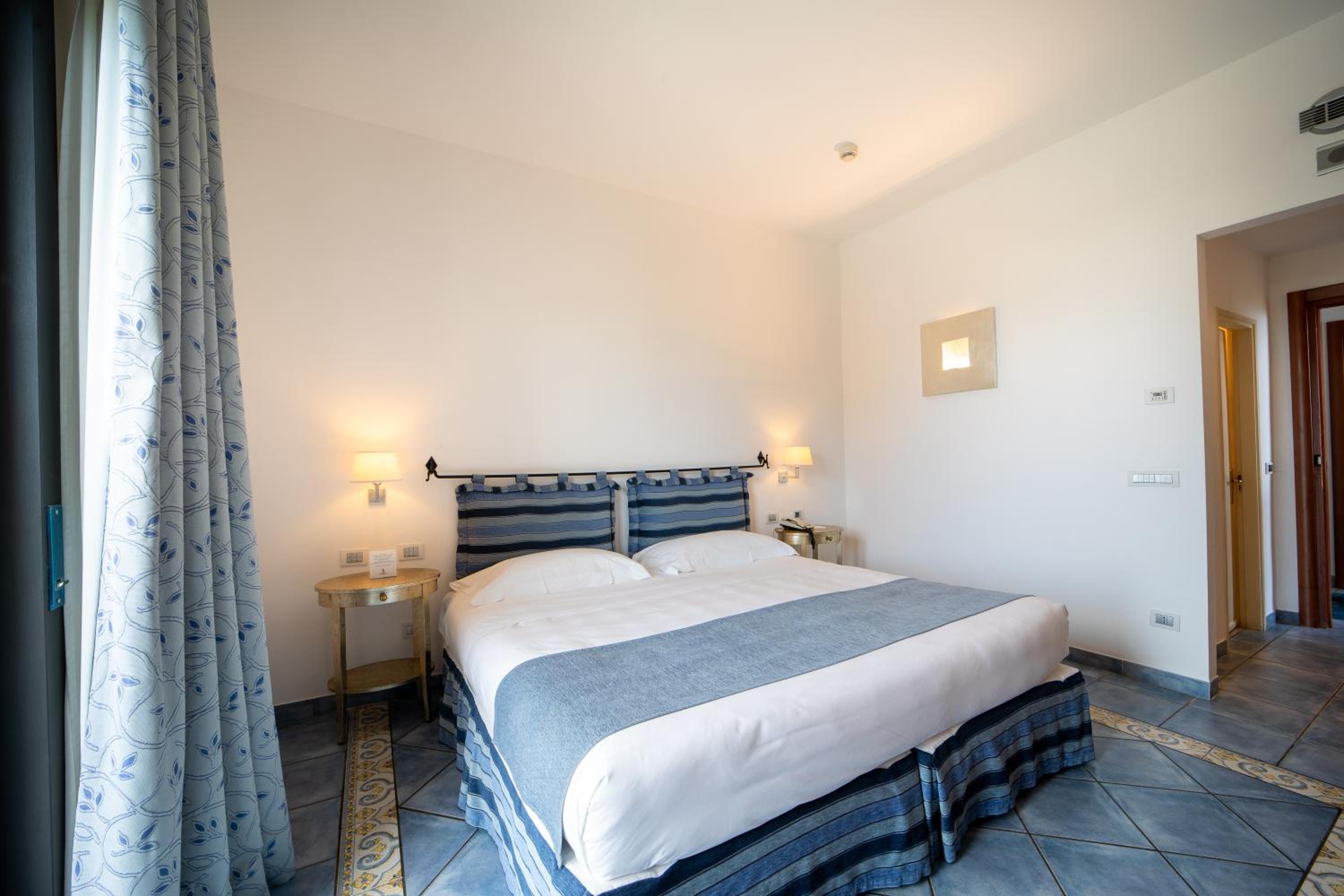 Superior Double Room with Garden View