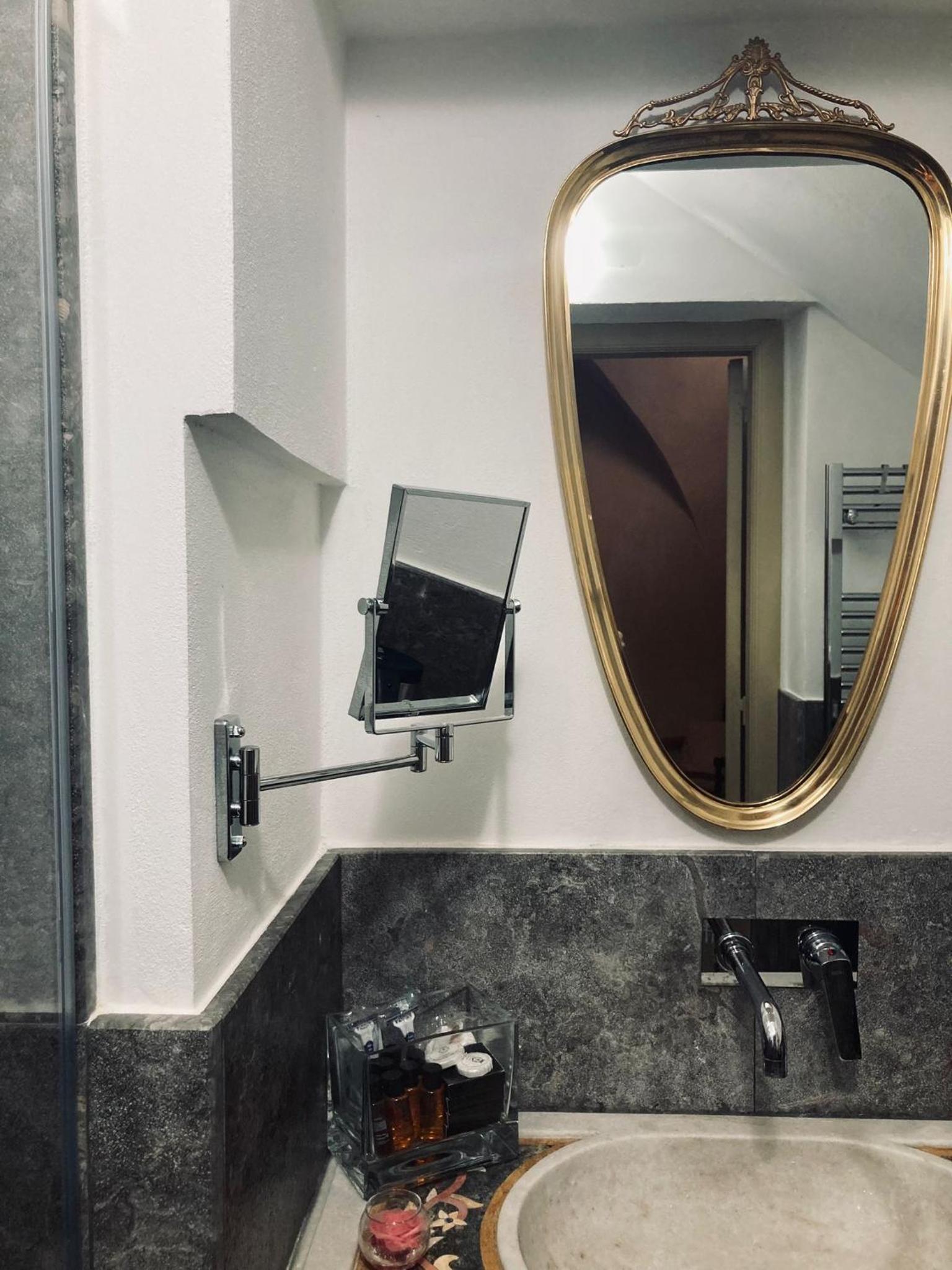 Deluxe Family Suite
