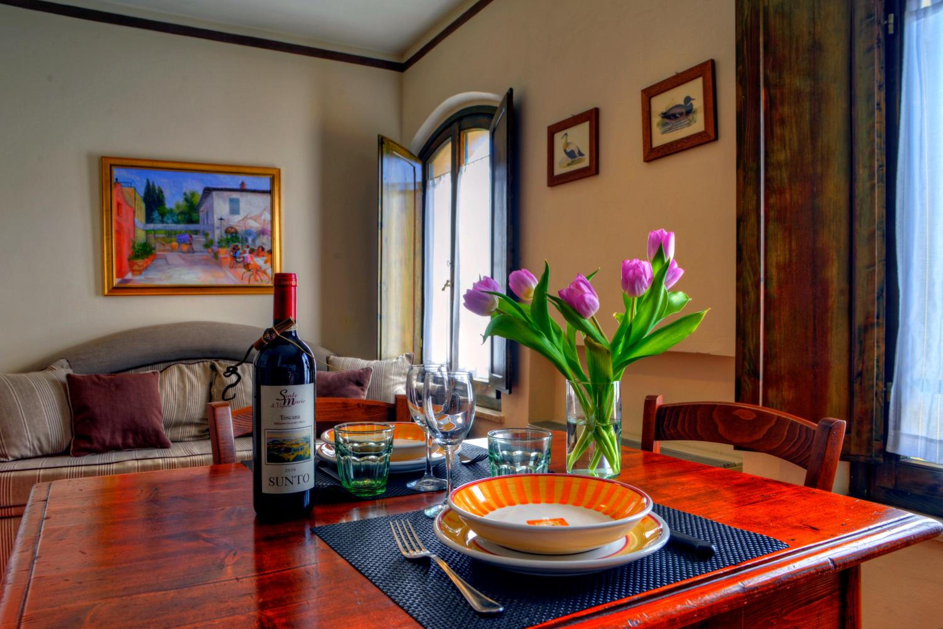 Apartment (3 Adults)