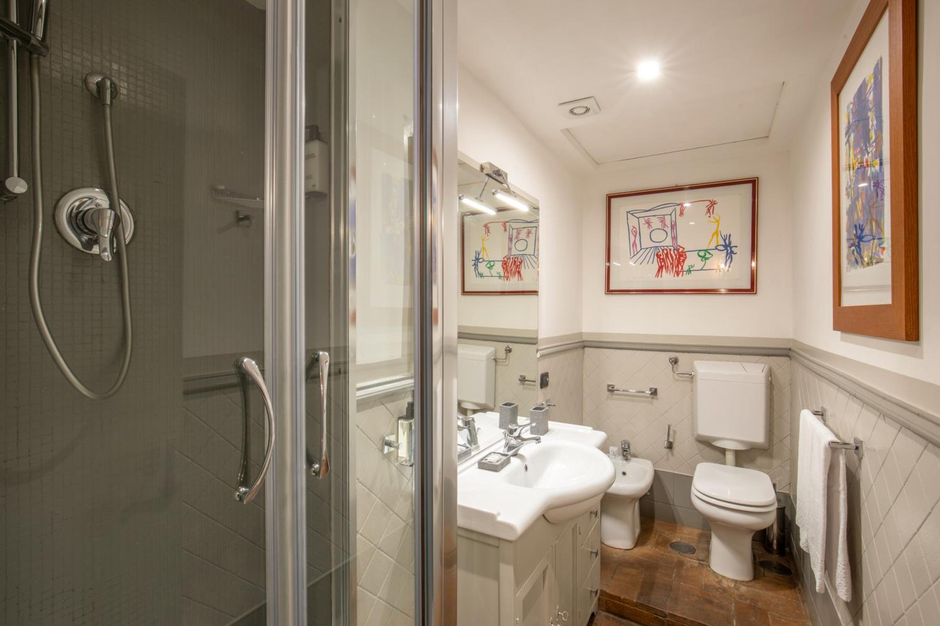 One-Bedroom Apartment (2 Adults) - Separate Building