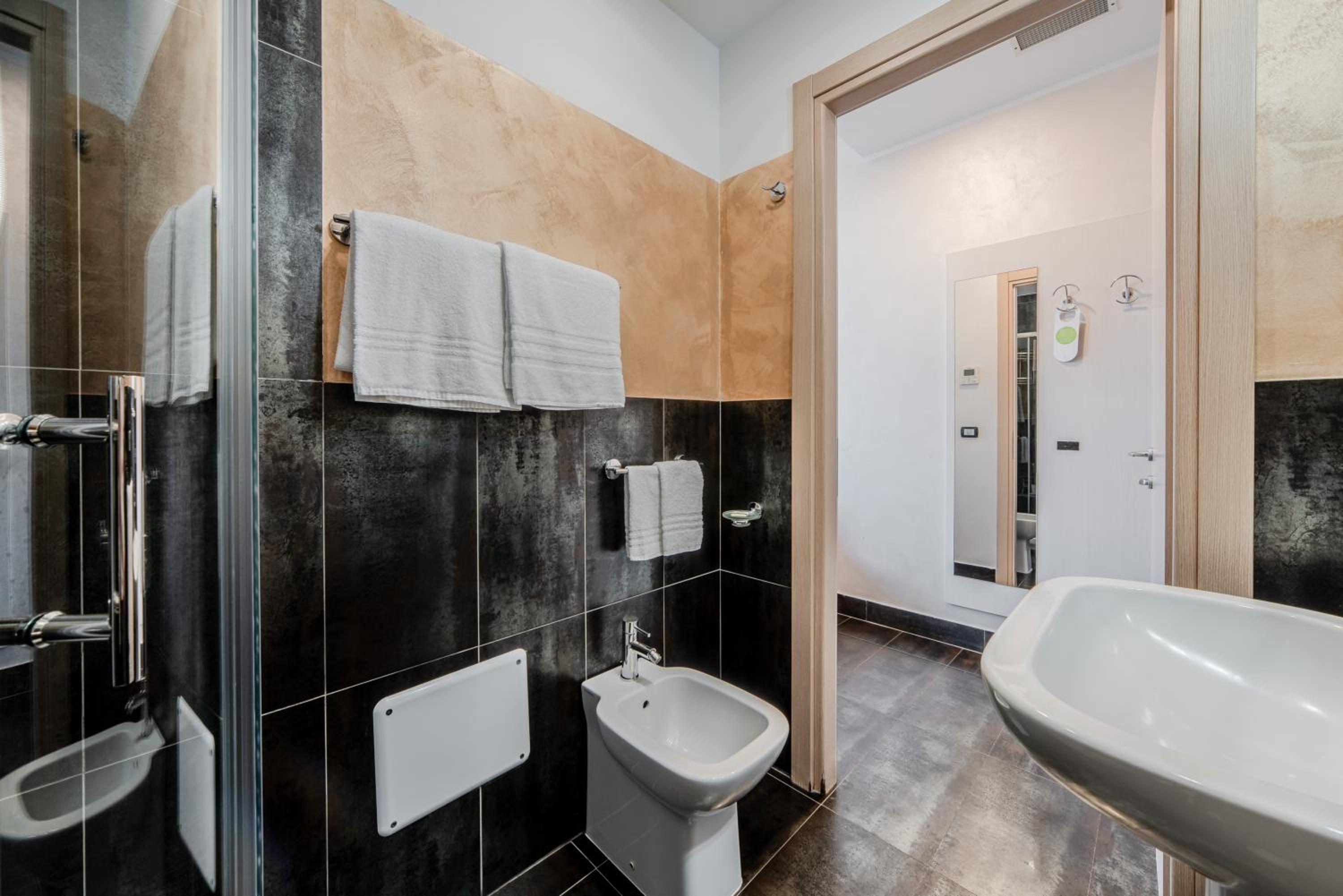 Twin Room with Balcony