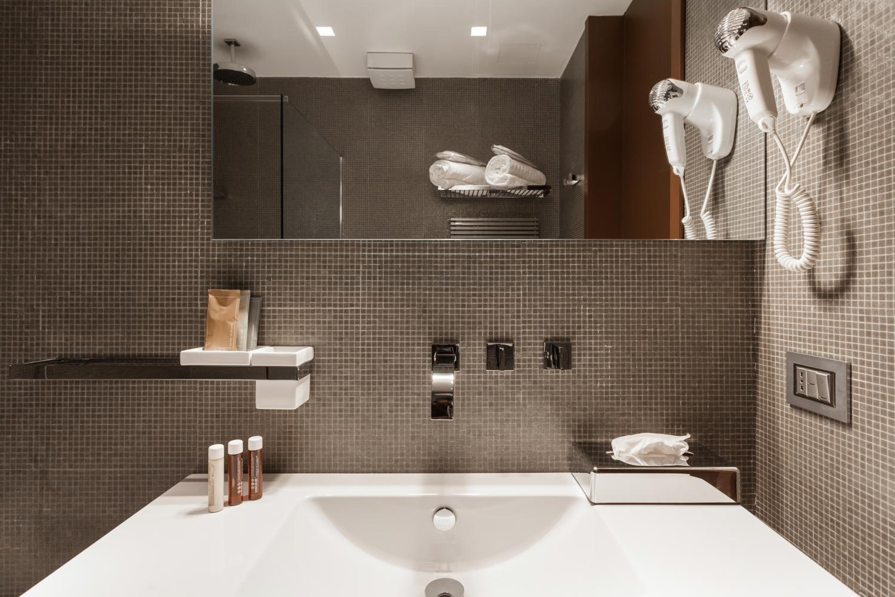 Standard Double or Twin Room with Garden View