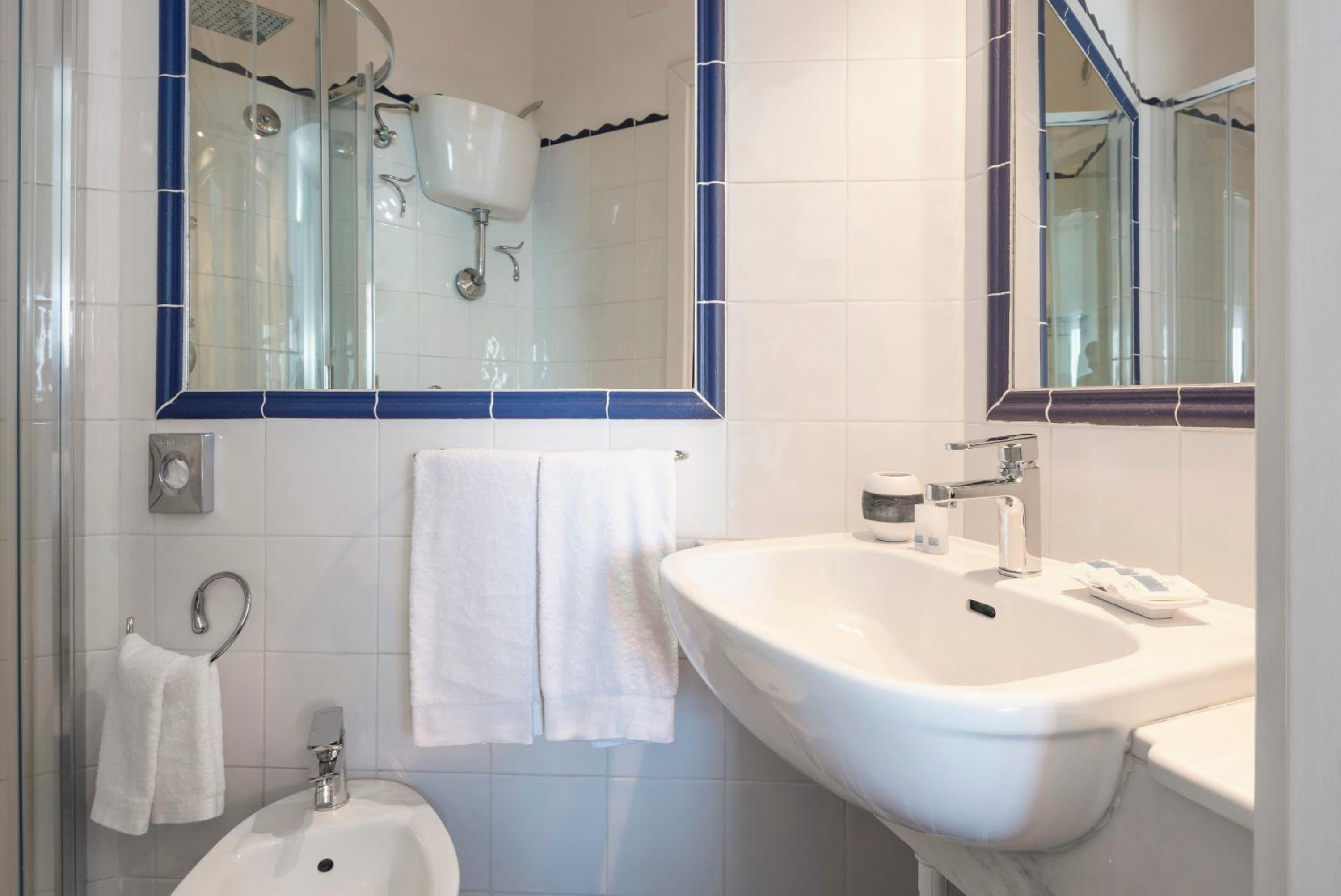 Standard Double Room with Sea View