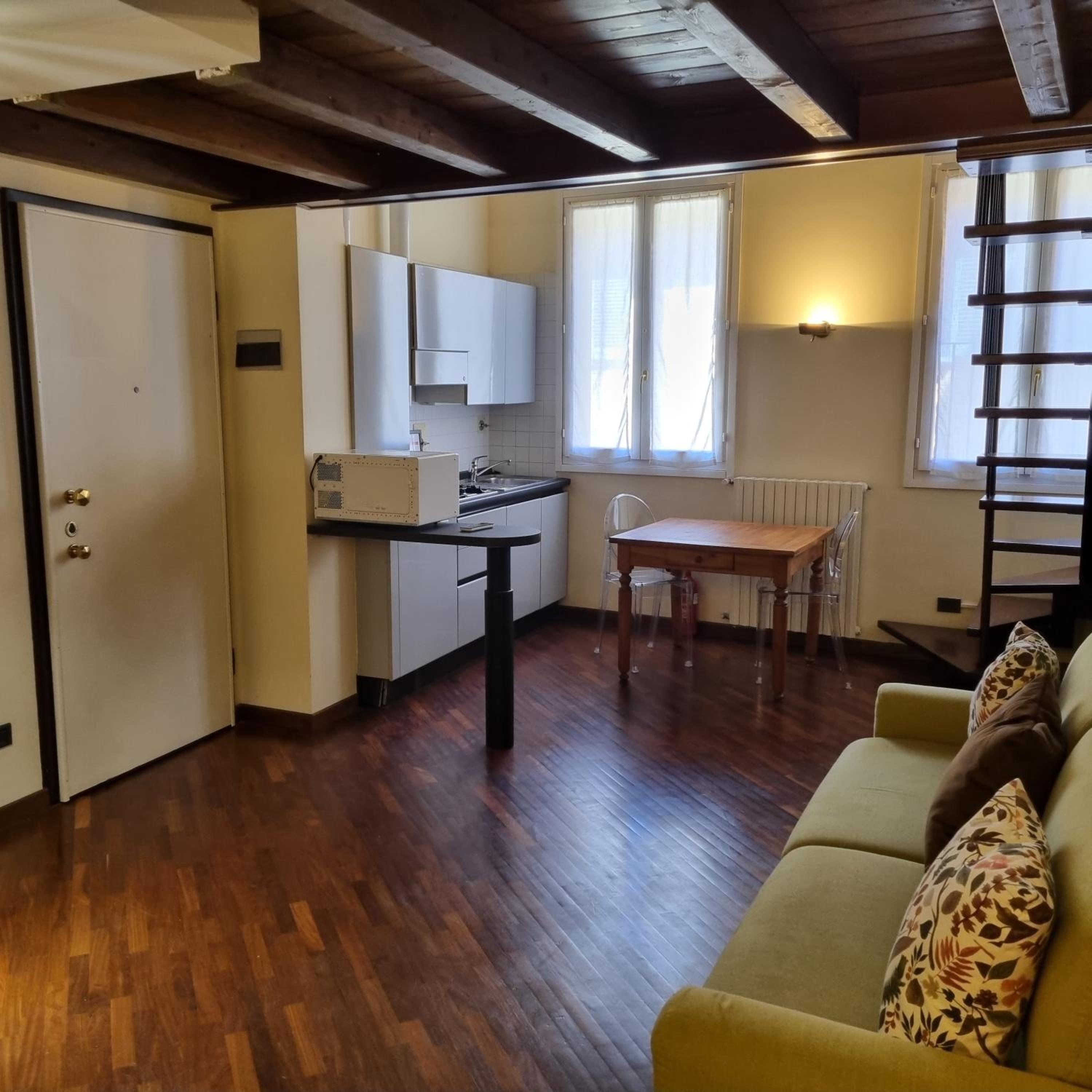 Business Apartment - Dependence 