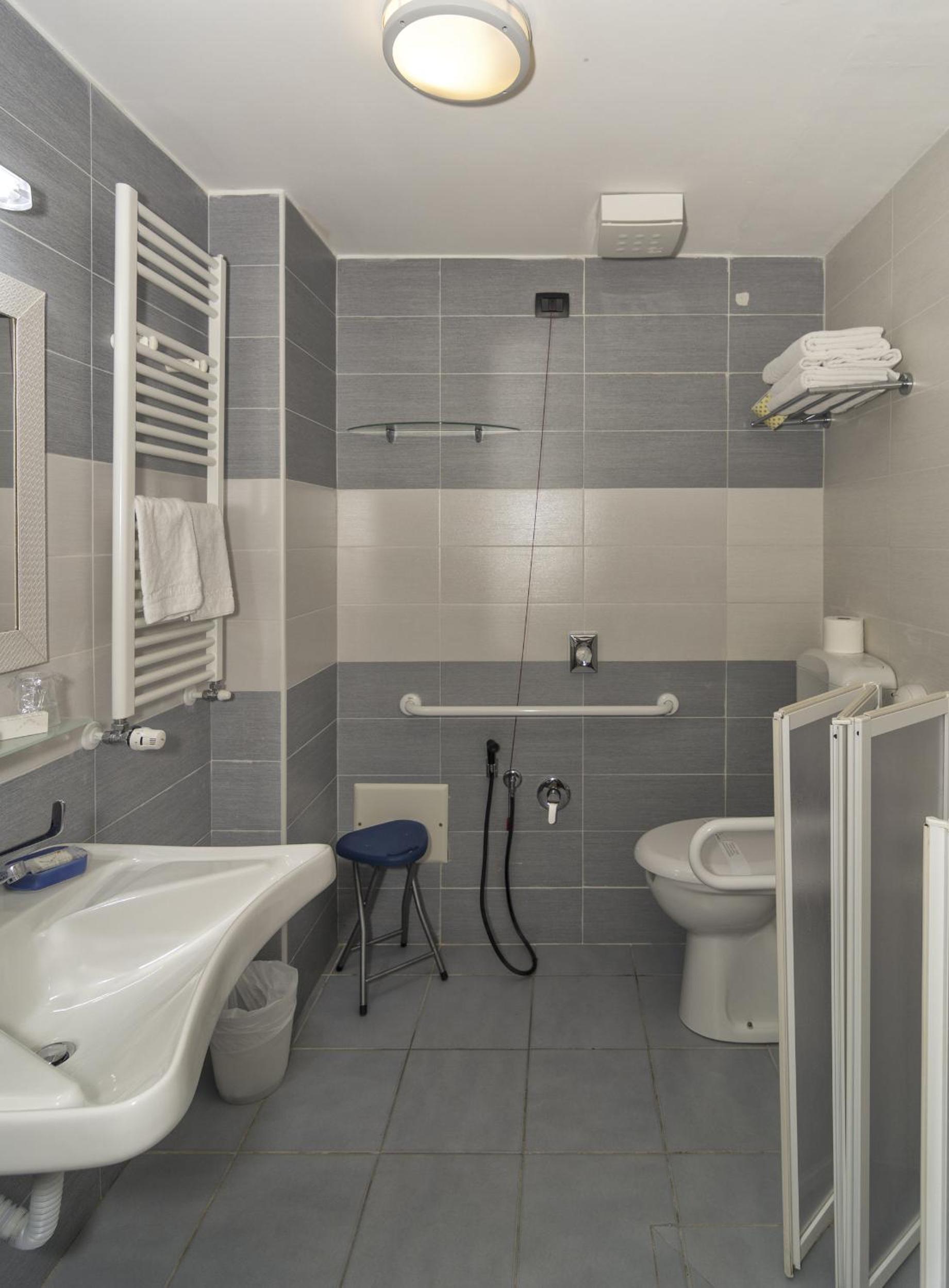 Double or Twin Room - Disability Access