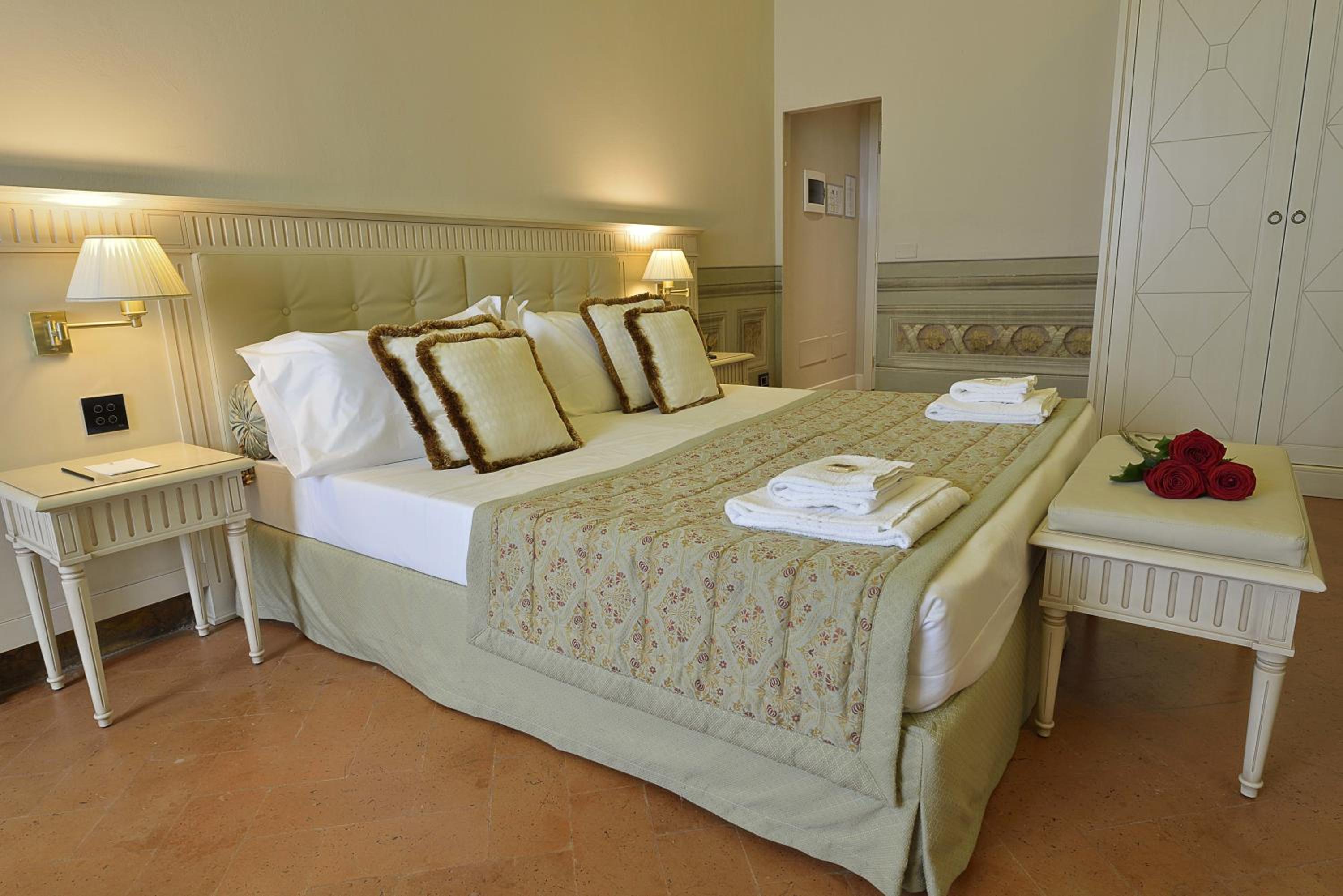 Junior Suite (2 Adults)