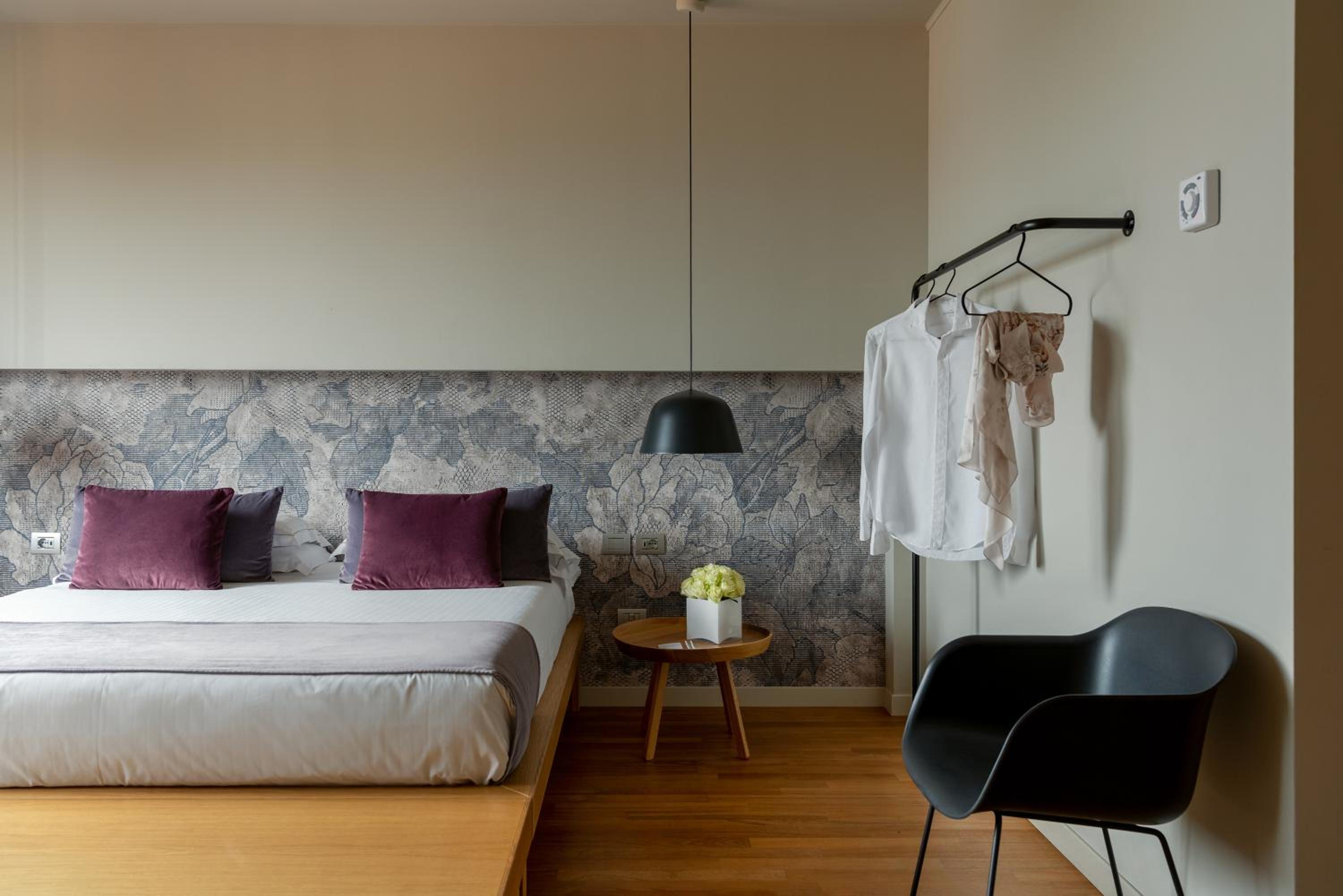 Junior Suite with Shower