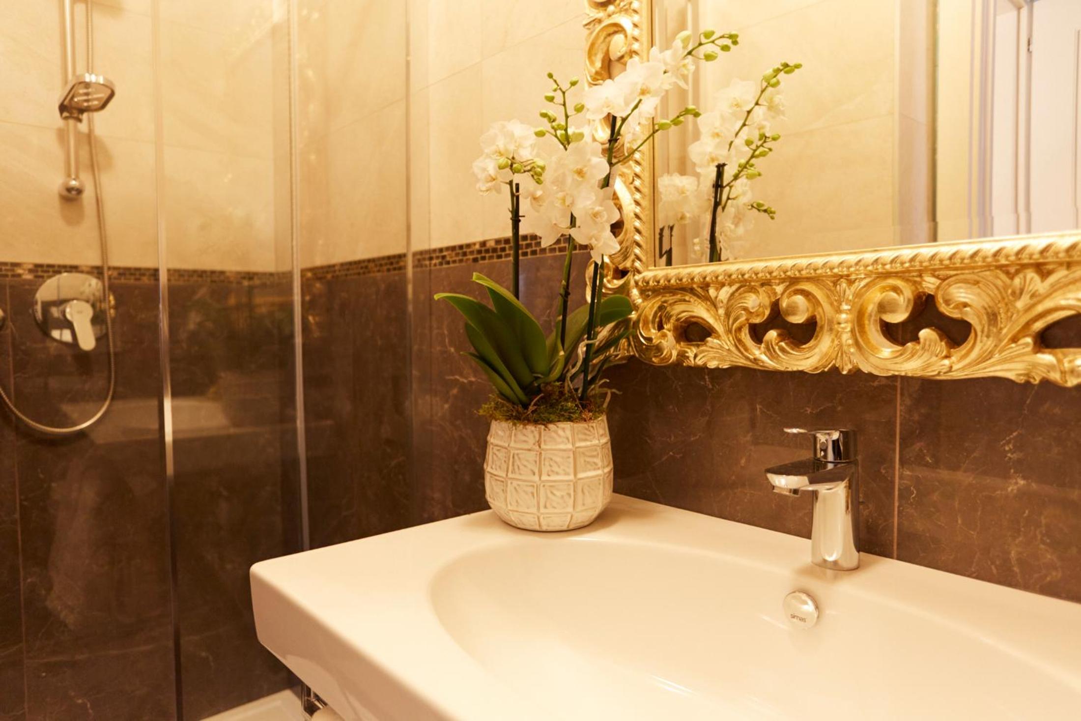 Double Room Single Use