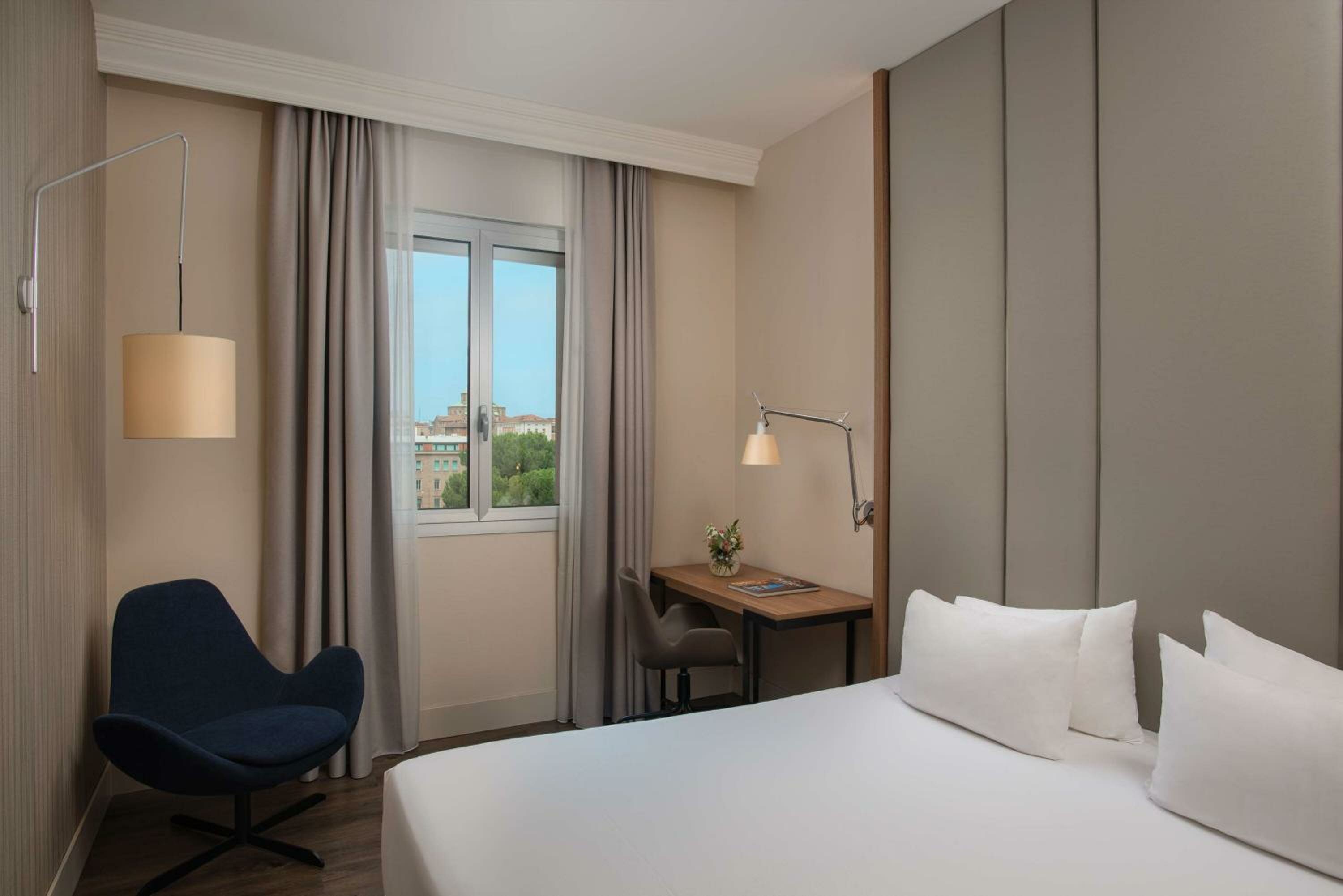 Standard Double Or Twin Room Dinner Package