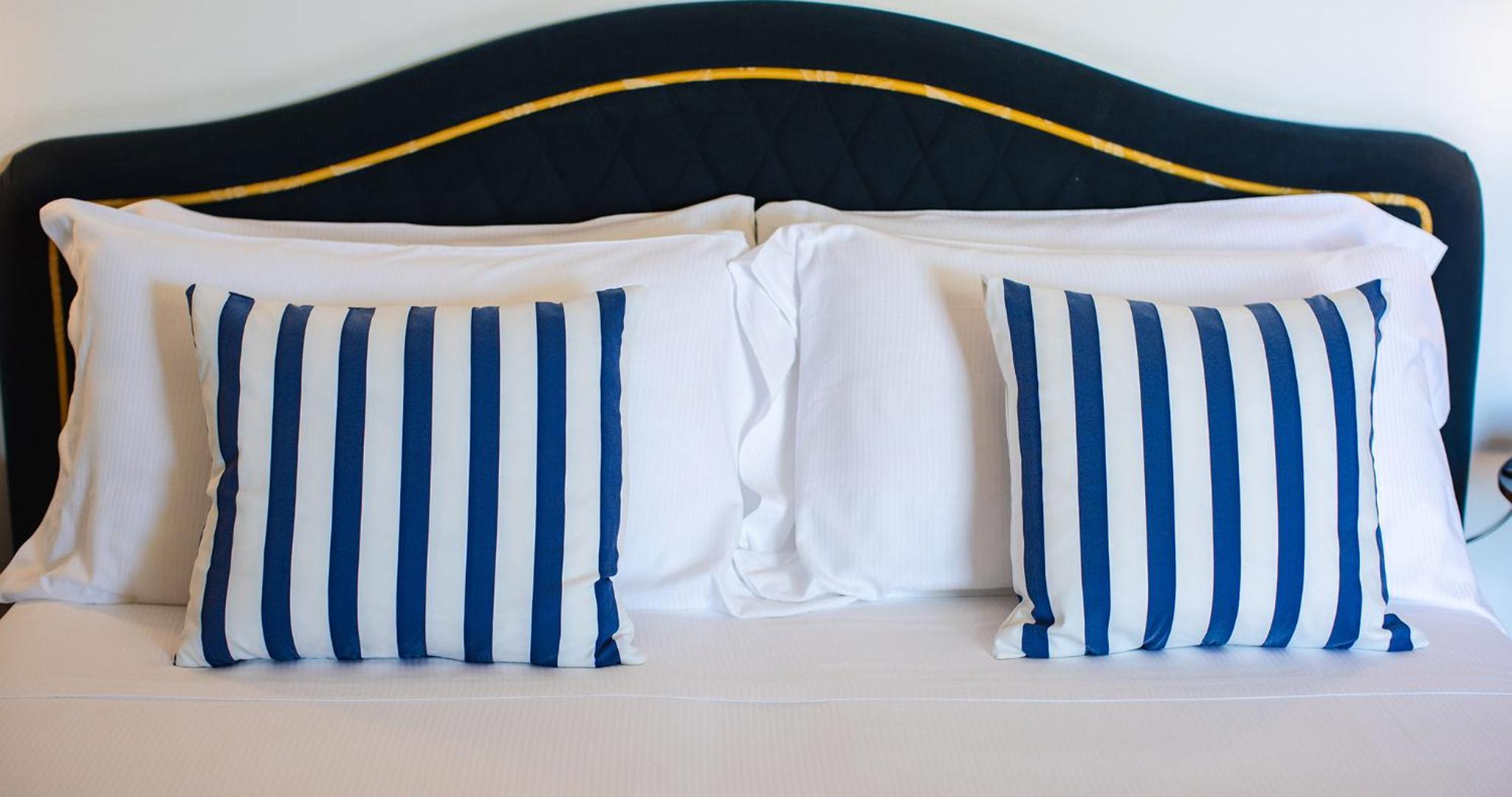 Deluxe Double Room with Balcony and Sea View