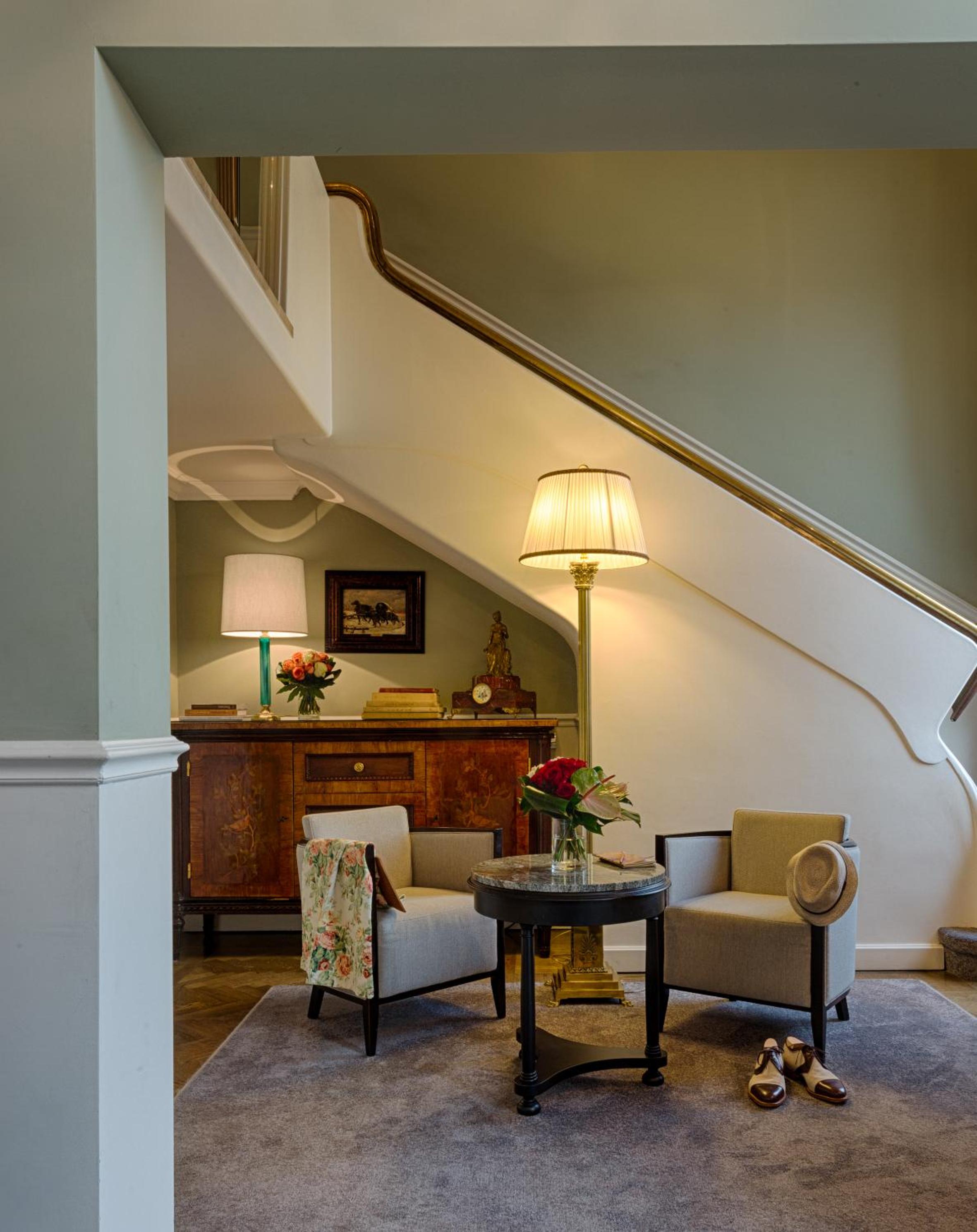 Family Suite - Split Level