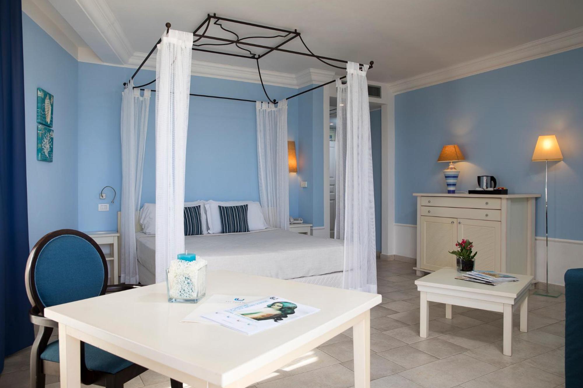 Junior Suite with Sea View