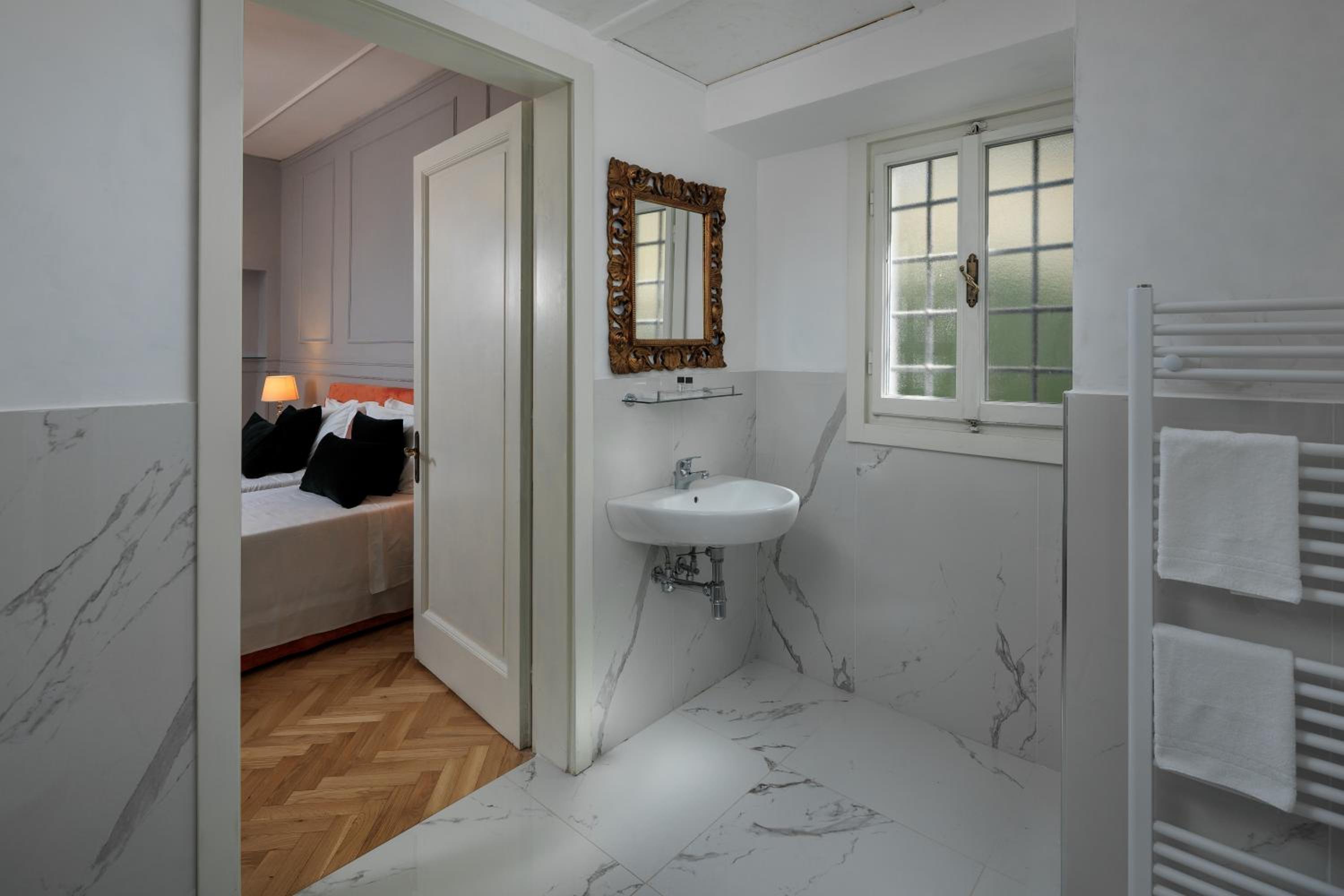 Classic Double or Twin Room