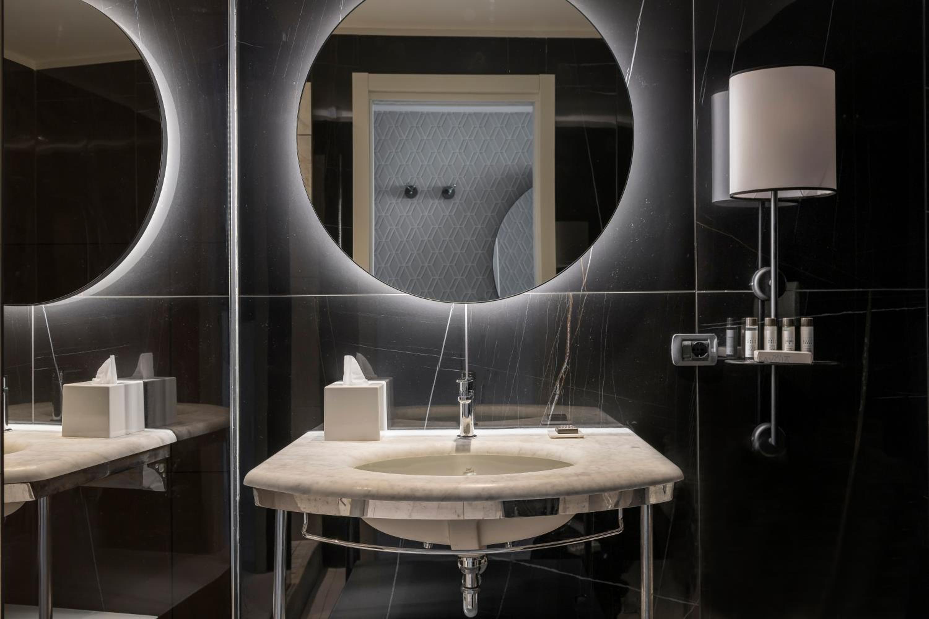 Double or Twin Room with Sea View and Spa Access