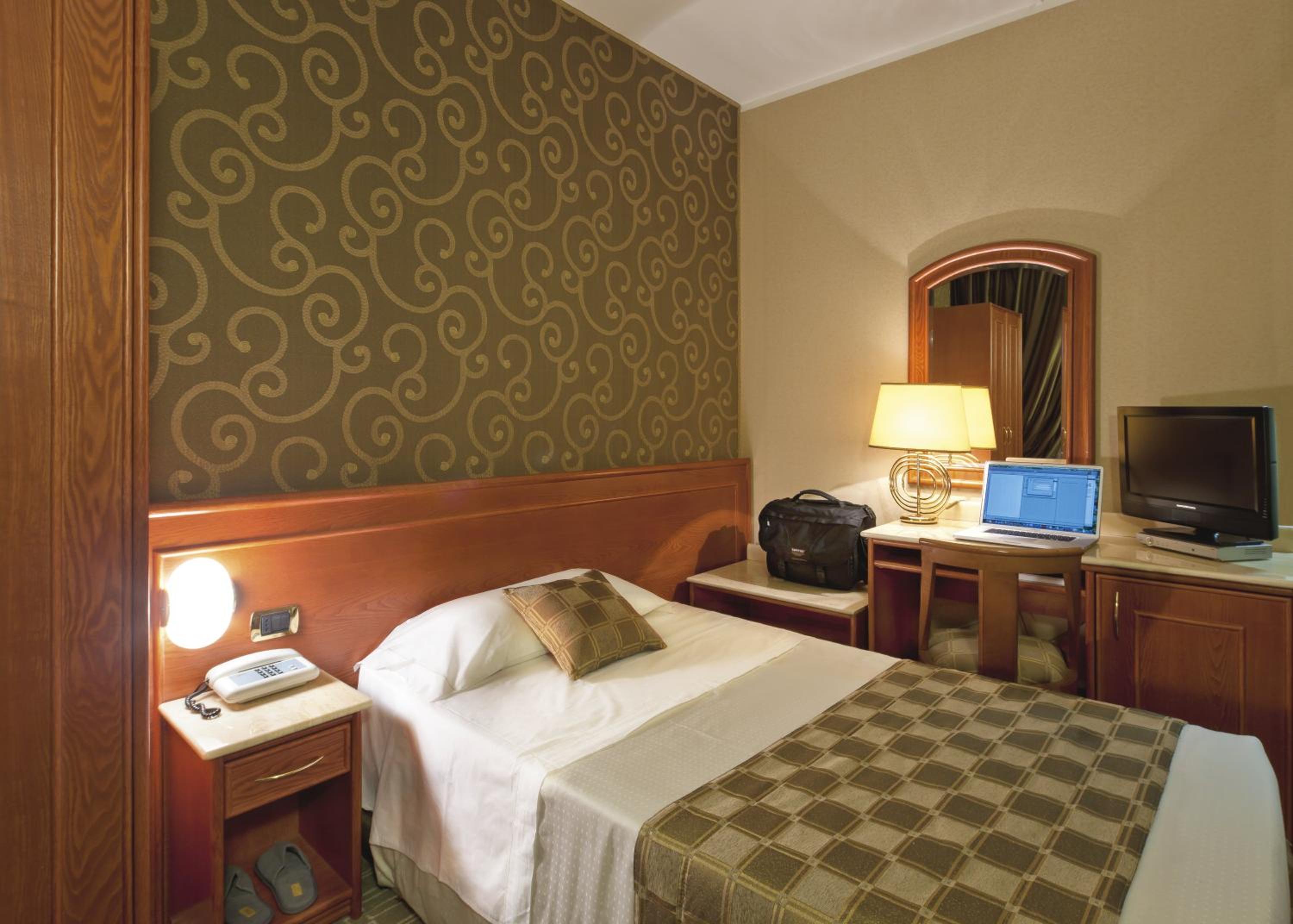 Classic Single Room