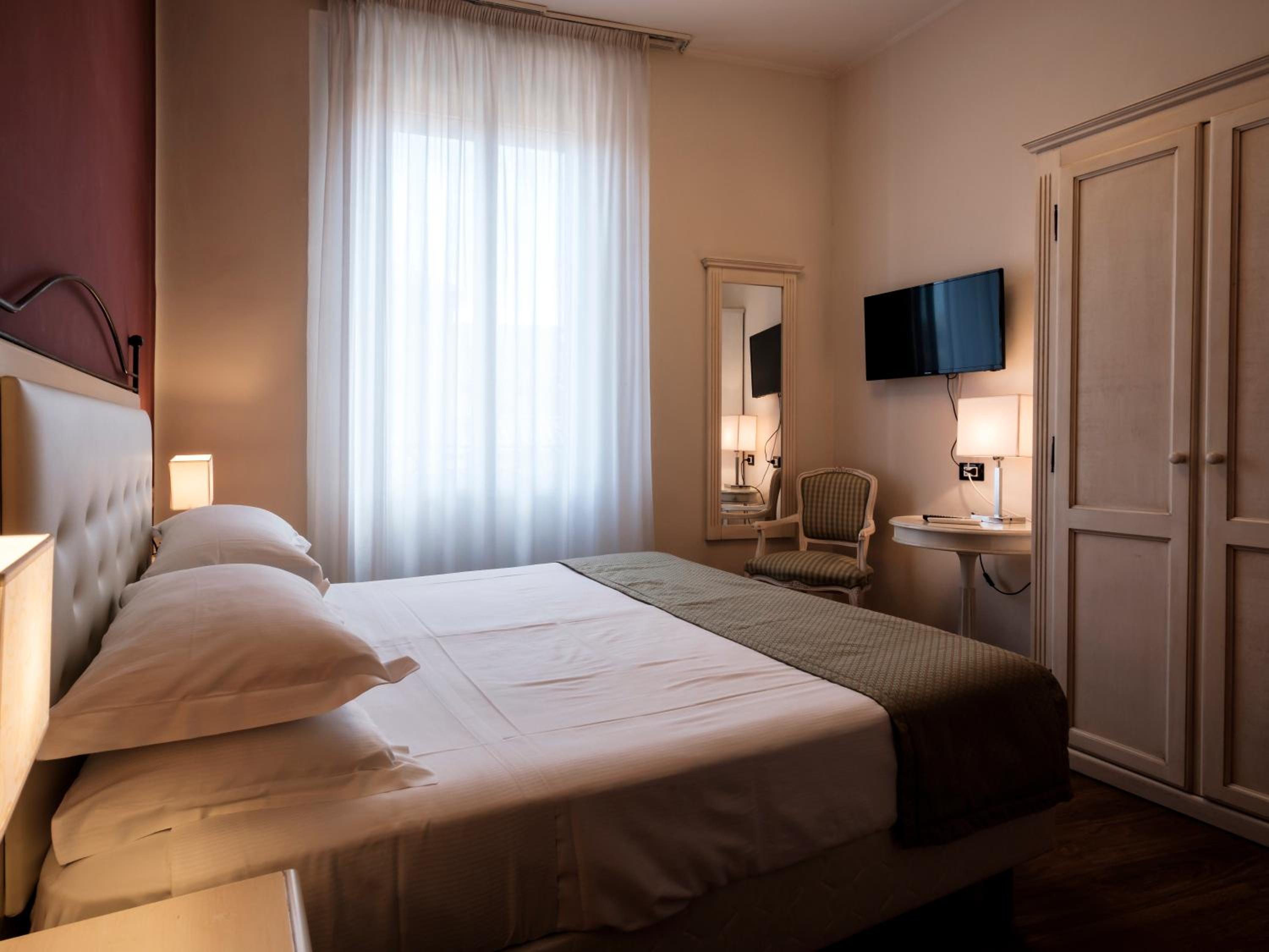 Classic Double or Twin Room